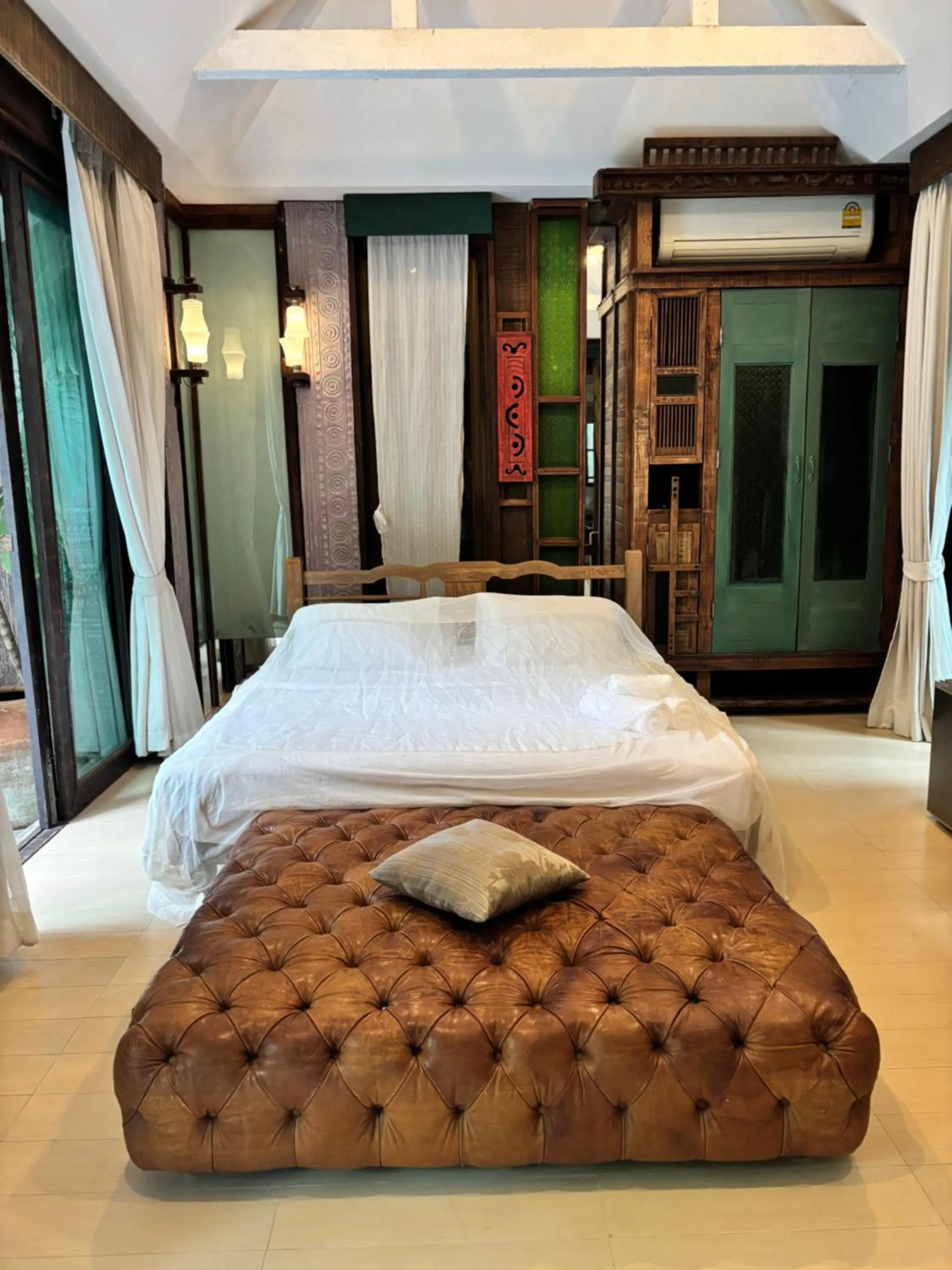 Bed in K2 Xanadu Pool Villa
