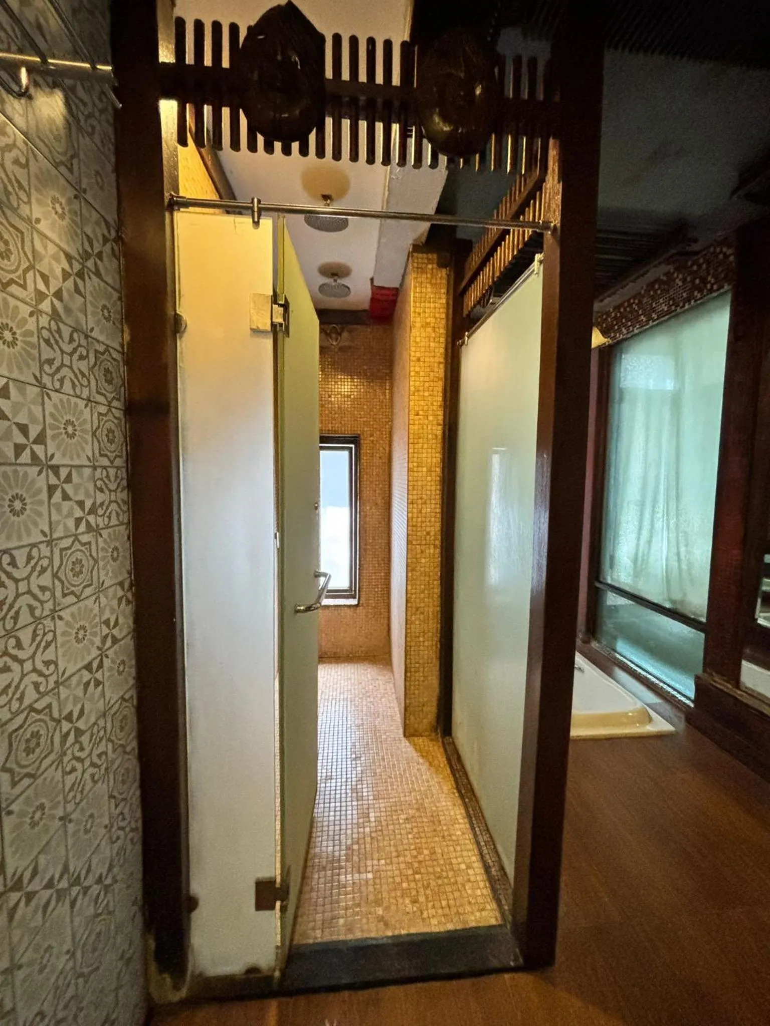 Shower in K2 Xanadu Pool Villa