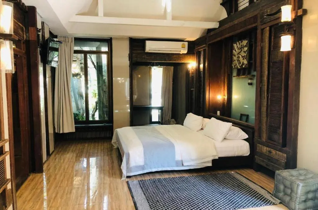 Bed in K2 Xanadu Pool Villa