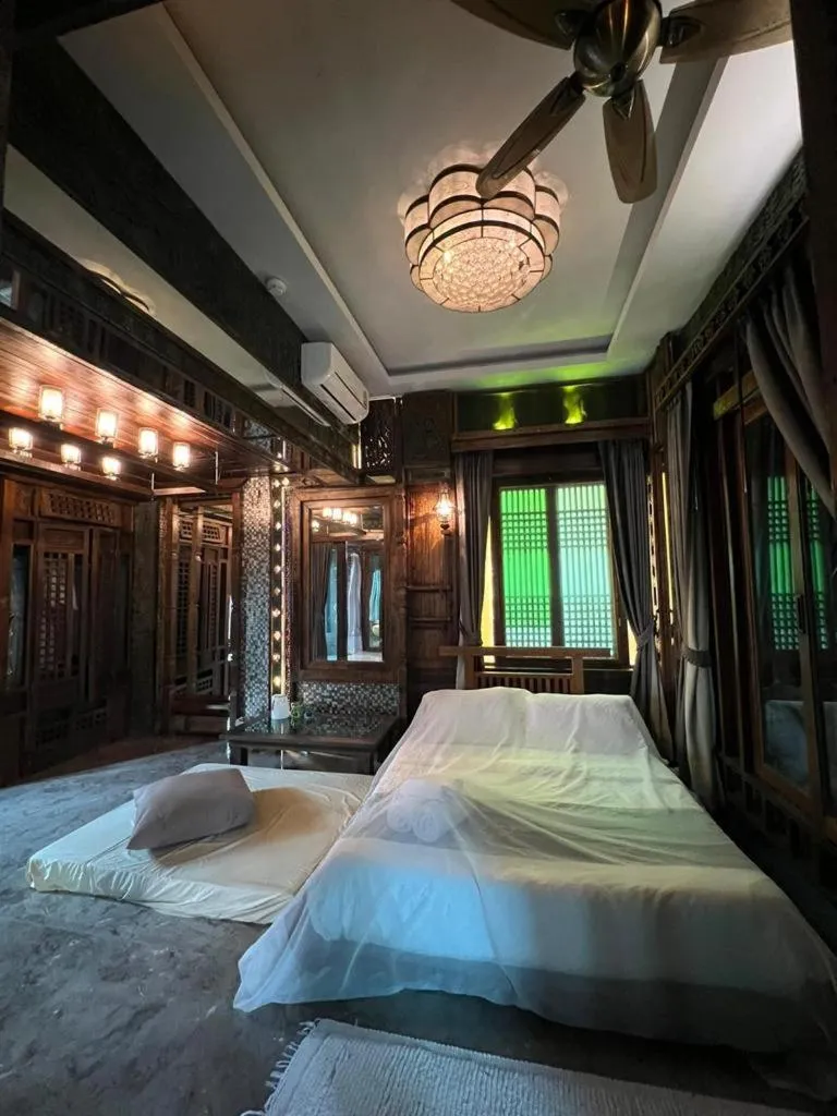 Bed in K2 Xanadu Pool Villa