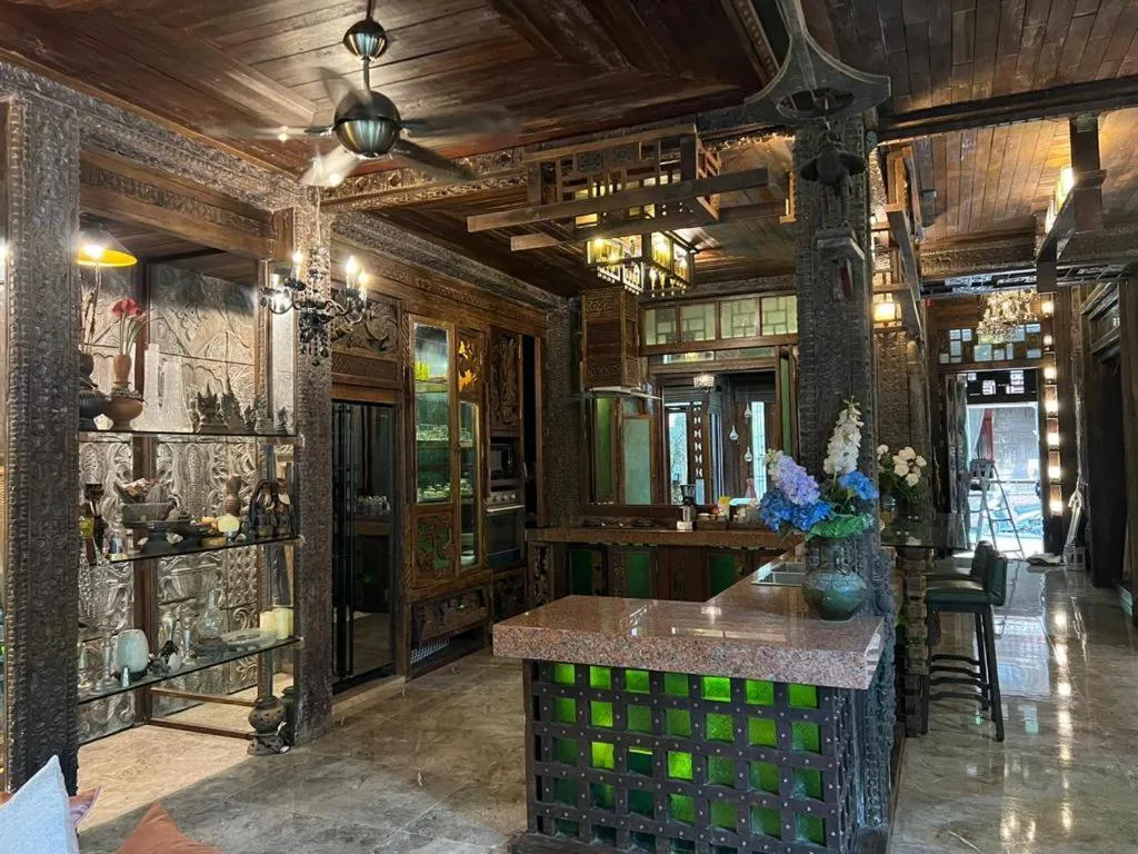 Kitchen or kitchenette in K2 Xanadu Pool Villa