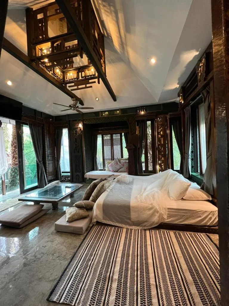 Bed in K2 Xanadu Pool Villa