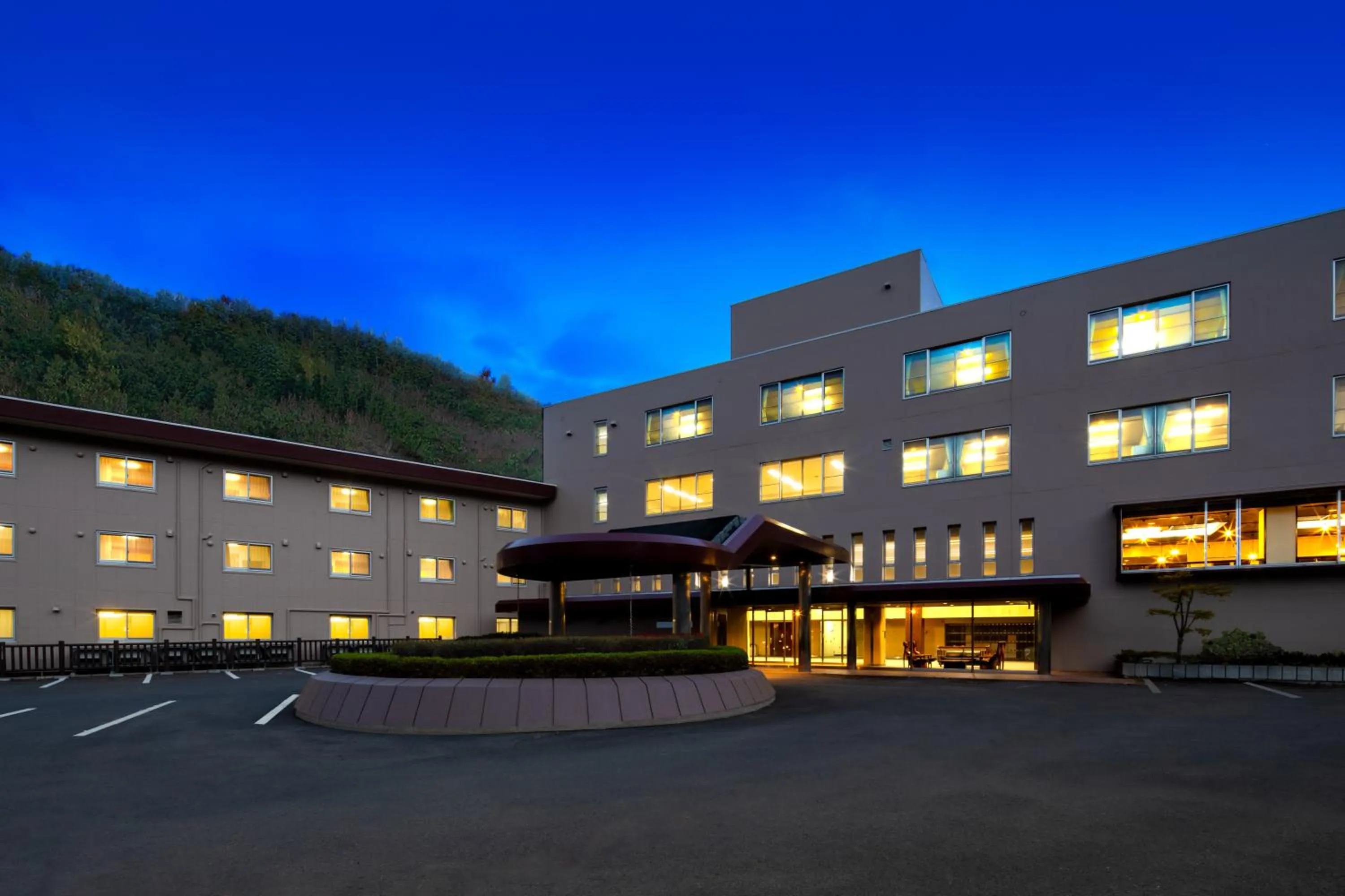 Property building in 朝里川温泉ホテル