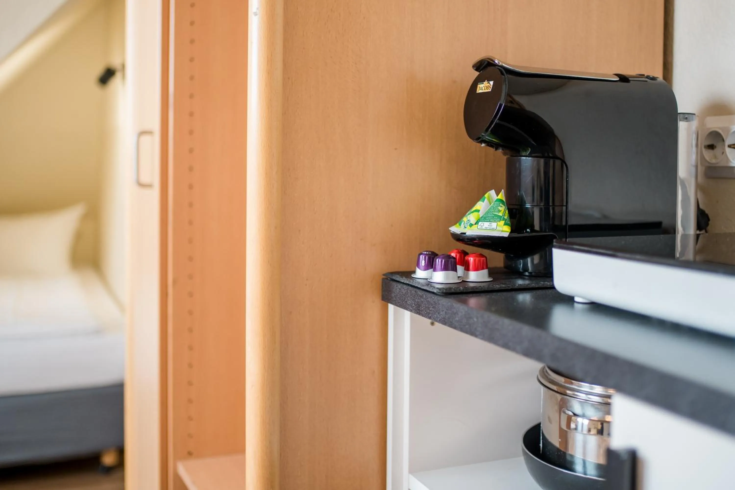 Coffee/tea facilities, Bed in Alte Feuerwache