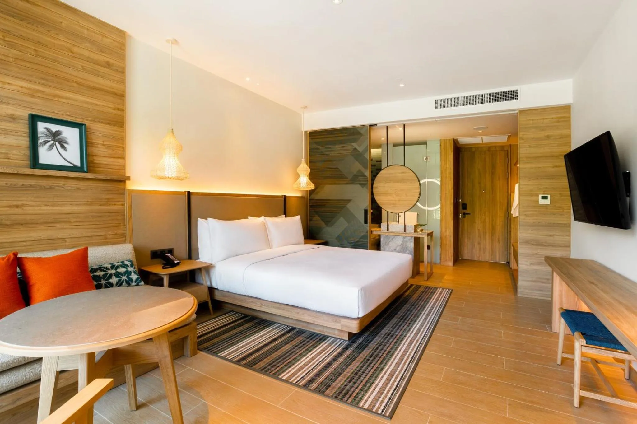 Photo of the whole room, Bed in Holiday Inn Resort Samui Bophut Beach, an IHG Hotel