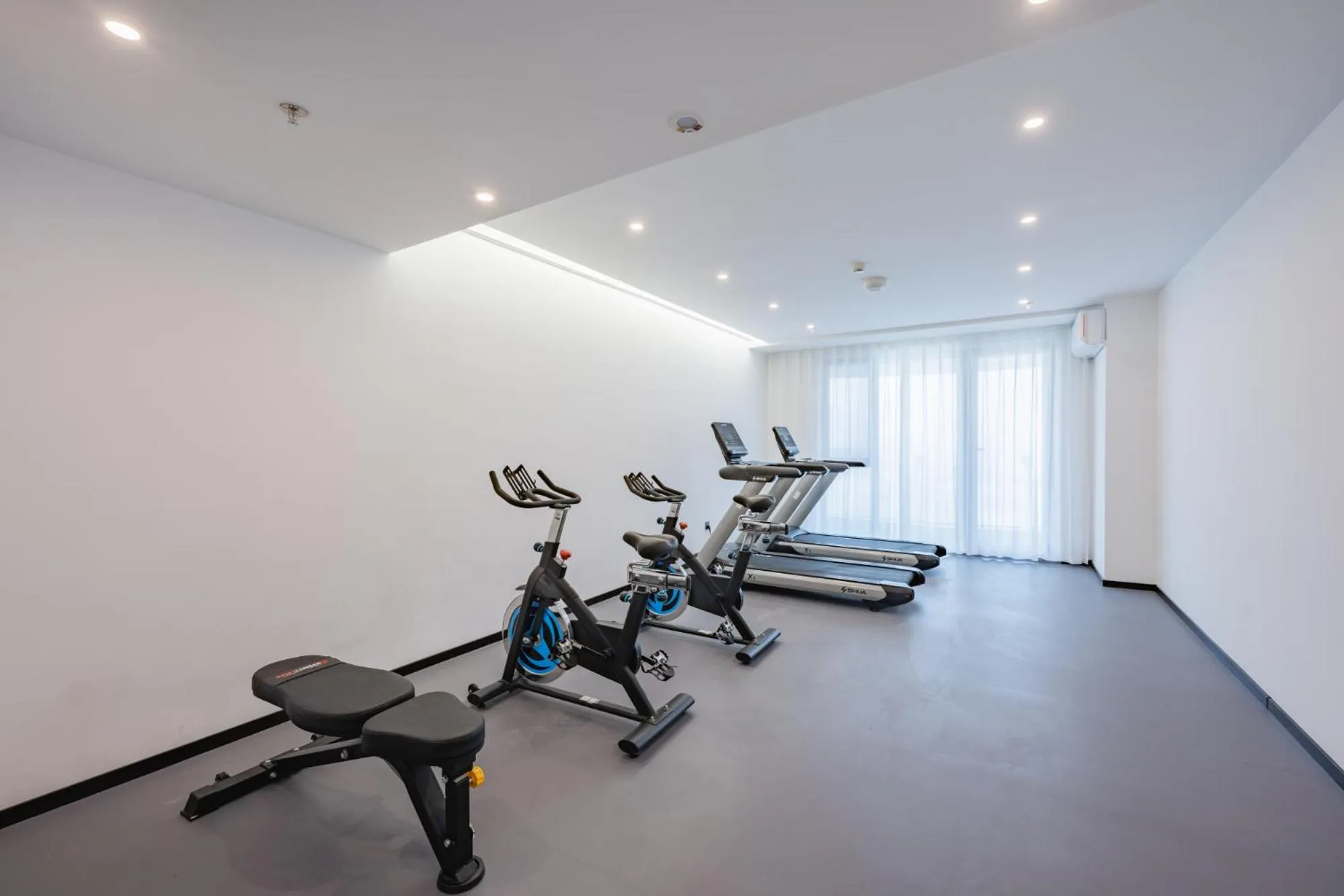 Fitness centre/facilities in Holiday Inn Express Huludao Seaview by IHG