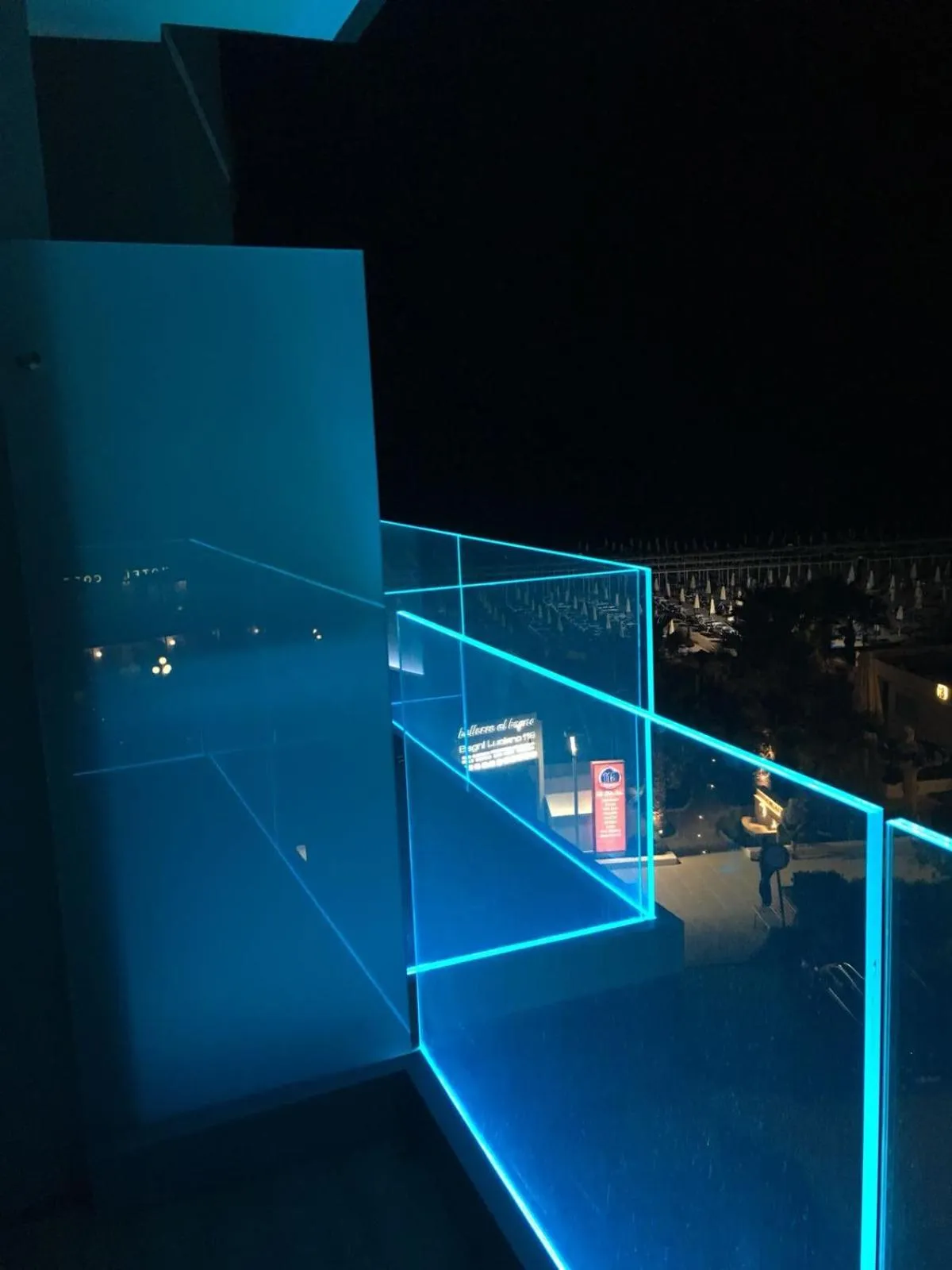 Night in Hotel Diplomatic