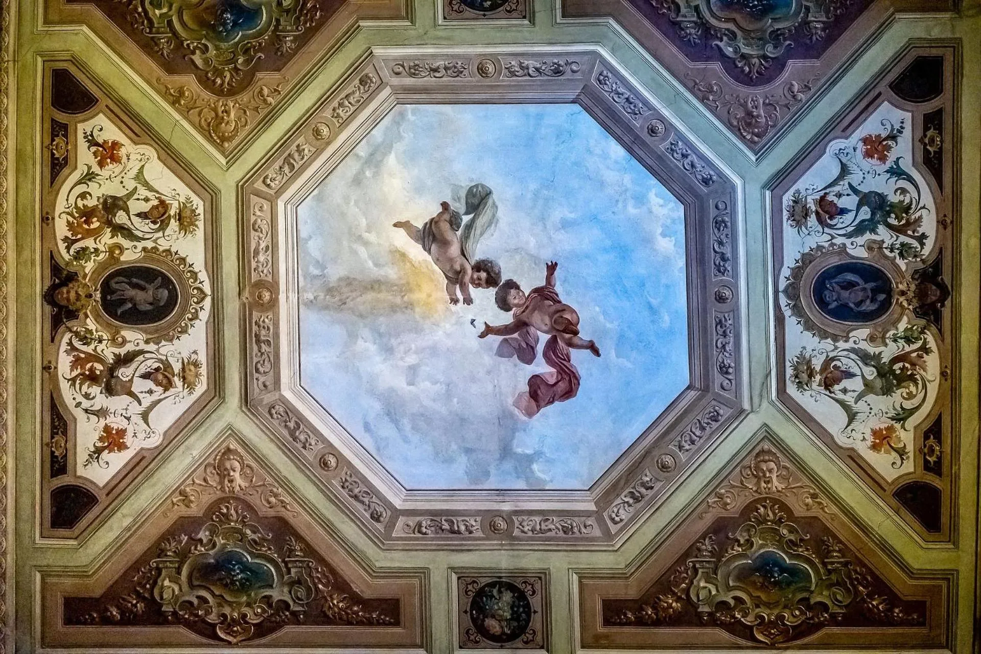 Bedroom in Palazzo Gamba Apartments al Duomo