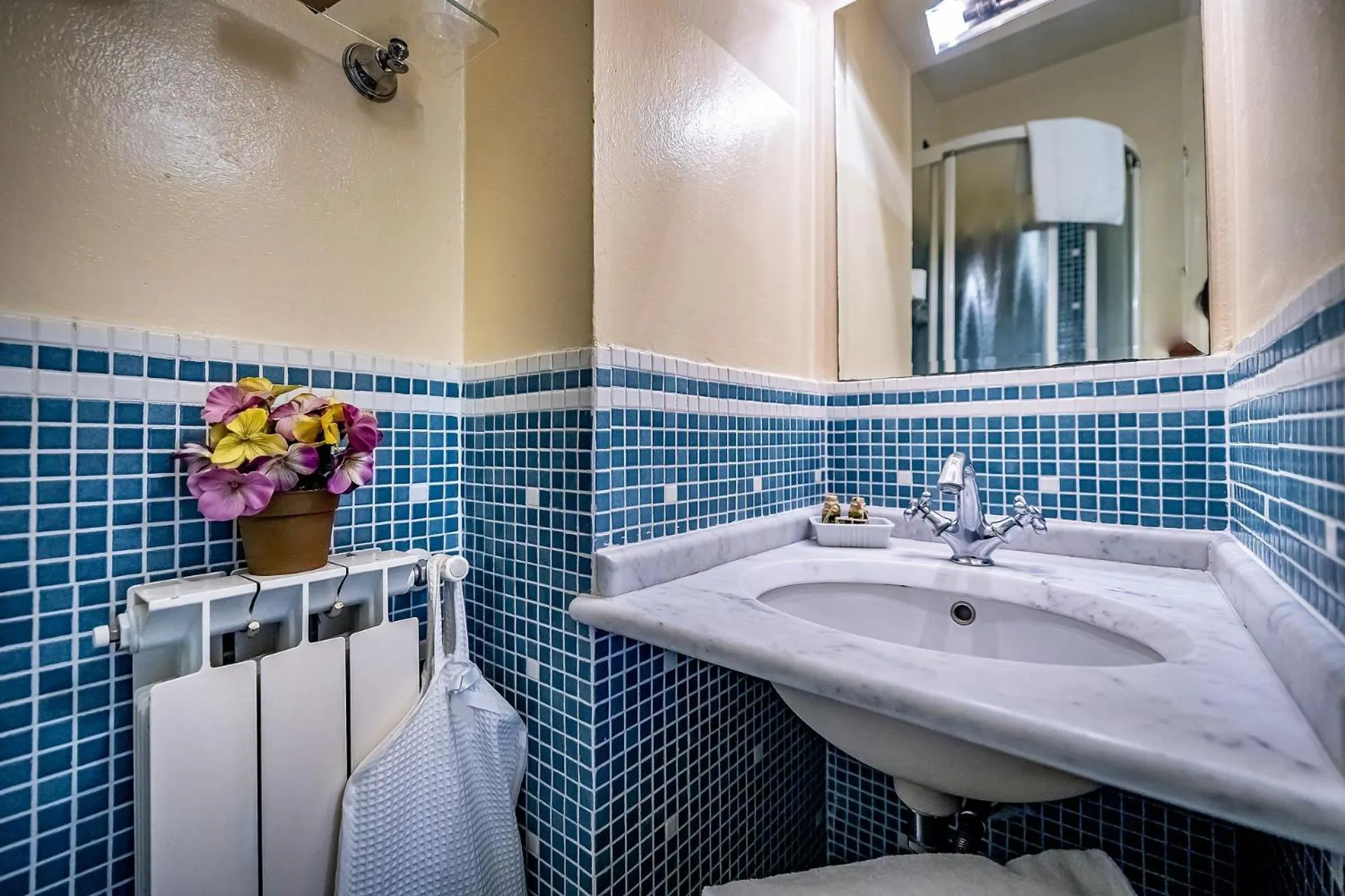 Bathroom in Palazzo Gamba Apartments al Duomo