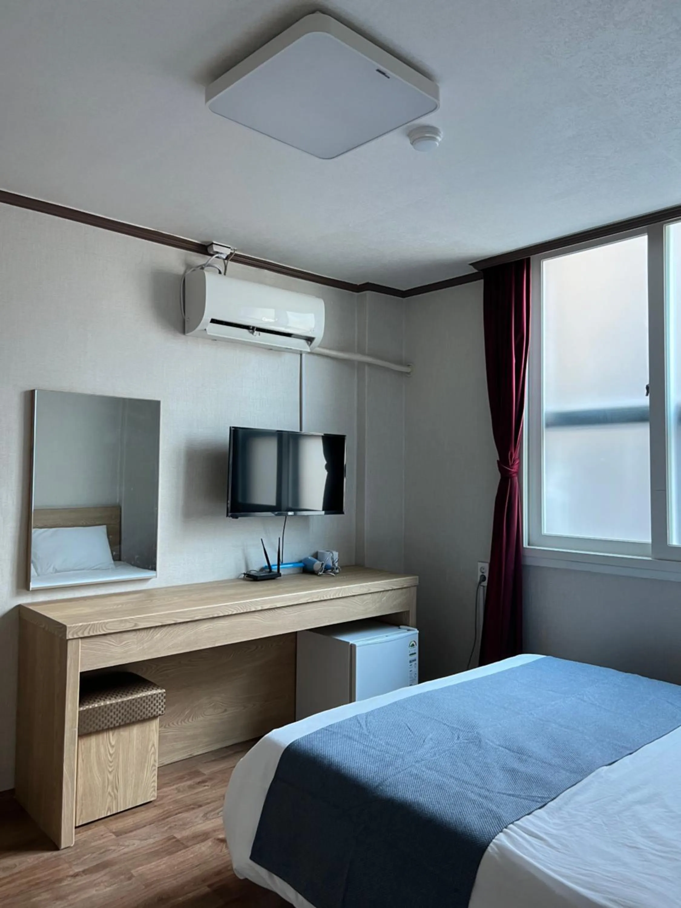 Bed in Bricks Stay Jeju City & Aiport