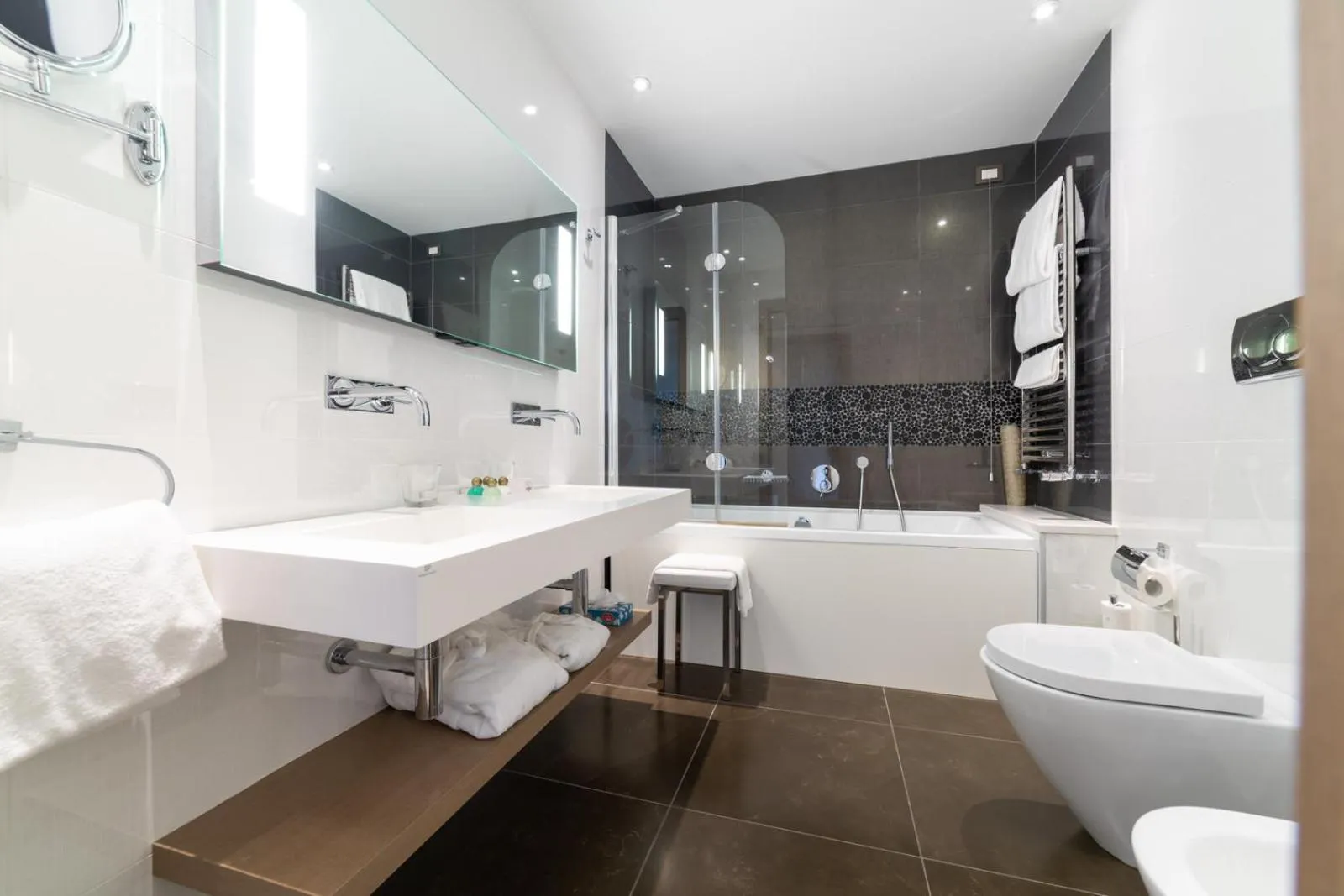 Bathroom in Isola di Albarella Golf Hotel