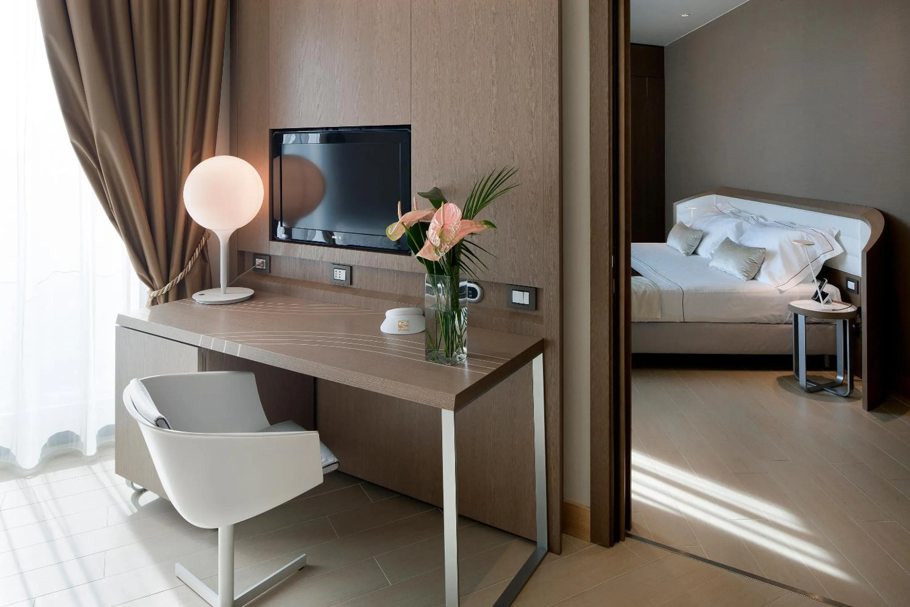 Day, Bed in Isola di Albarella Golf Hotel