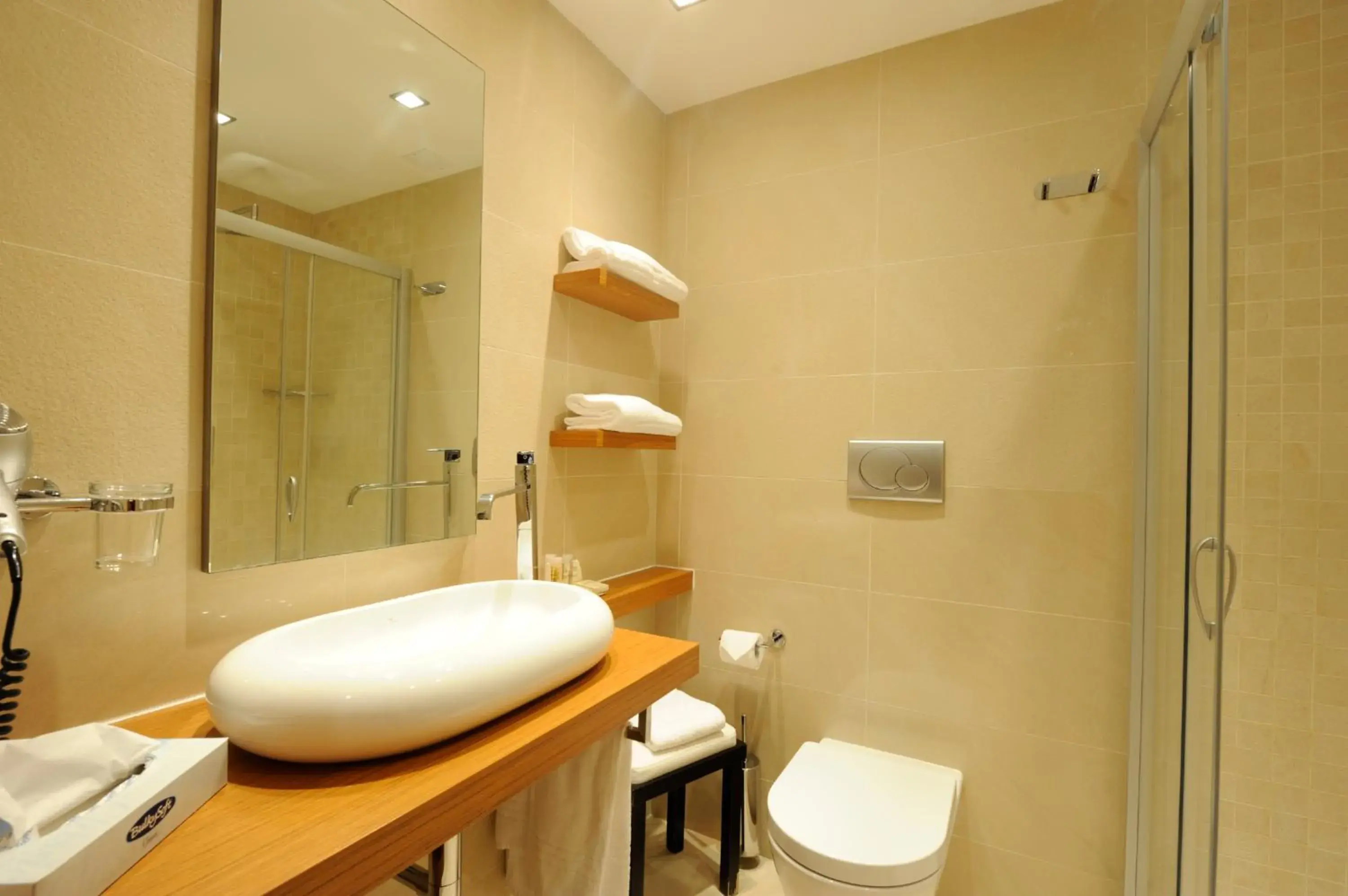 Superior Double Room in Pugnochiuso Resort Hotel del Faro Superior Double Room in Pugnochiuso Resort Hotel del Faro