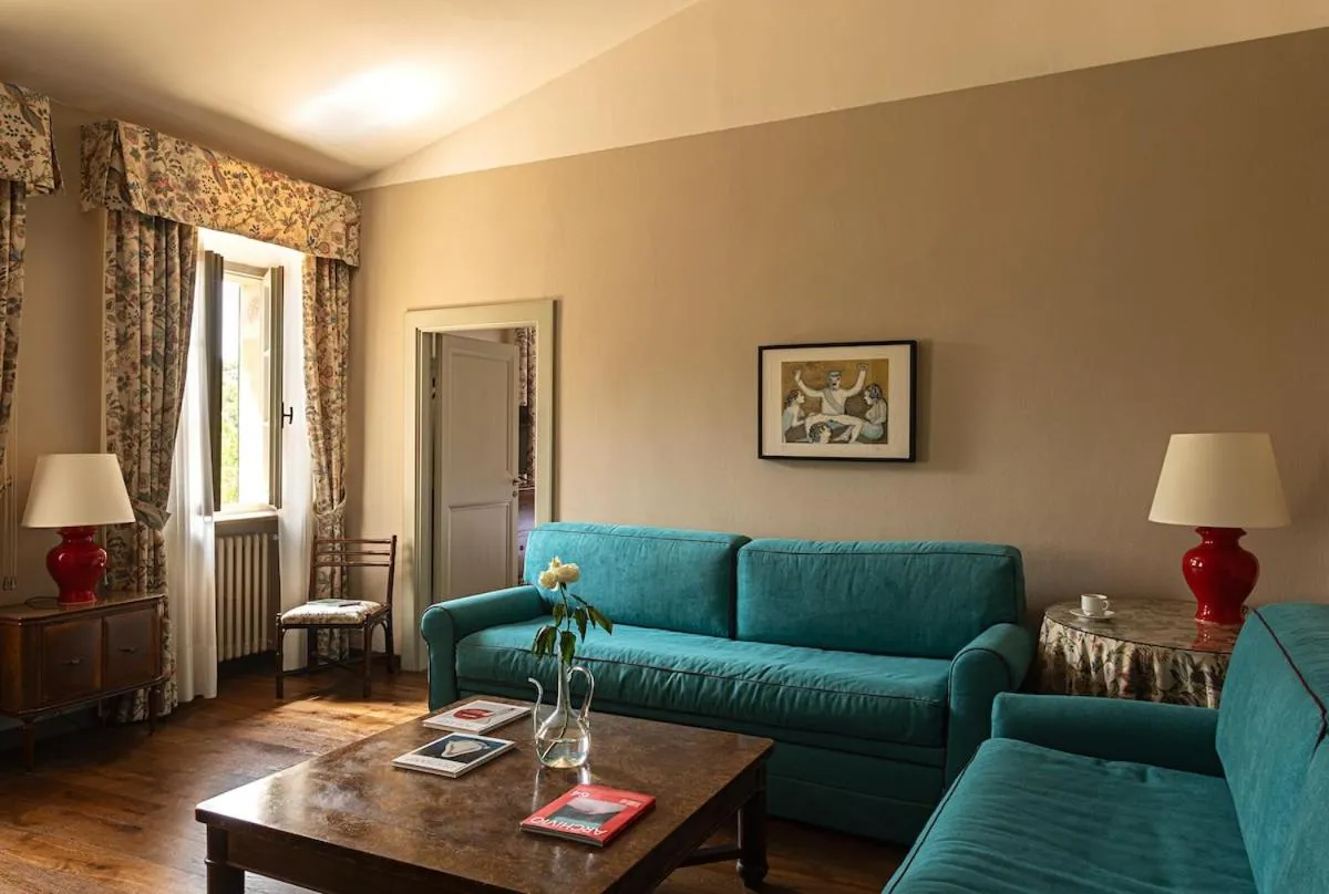 furniture in Hotel Certosa Di Maggiano