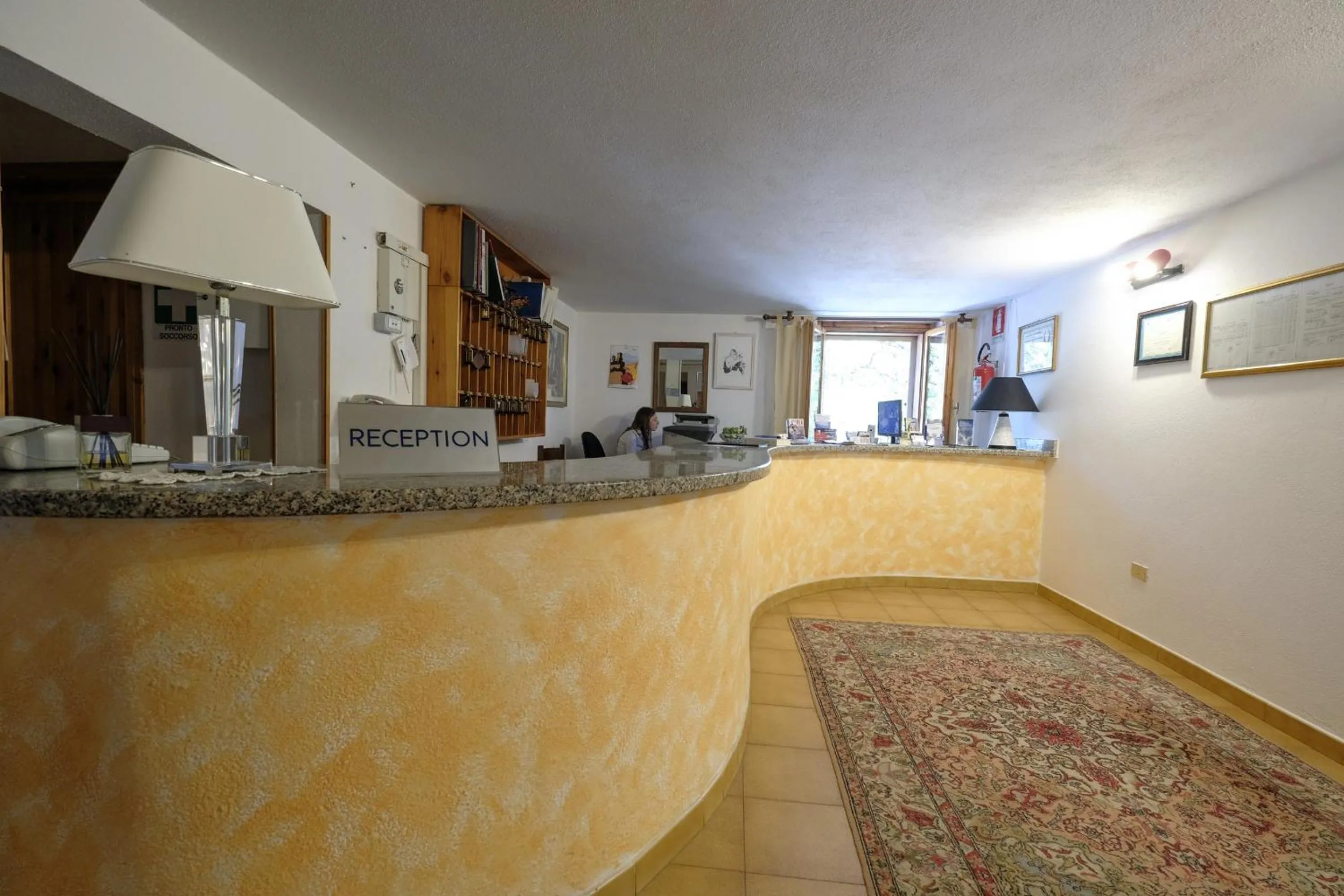 Lobby or reception in Hotel L'Aragosta