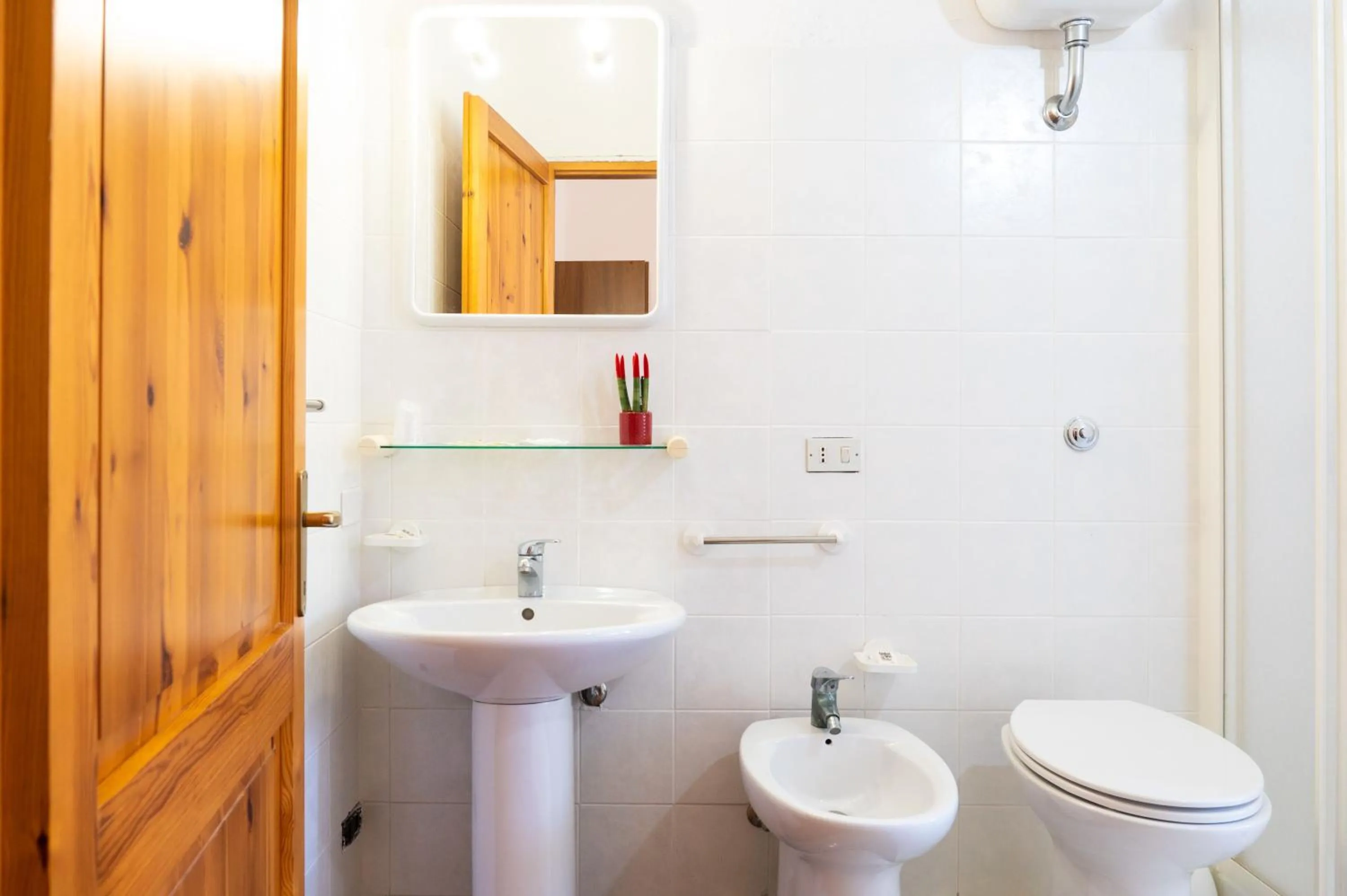 Bathroom in Hotel L'Aragosta