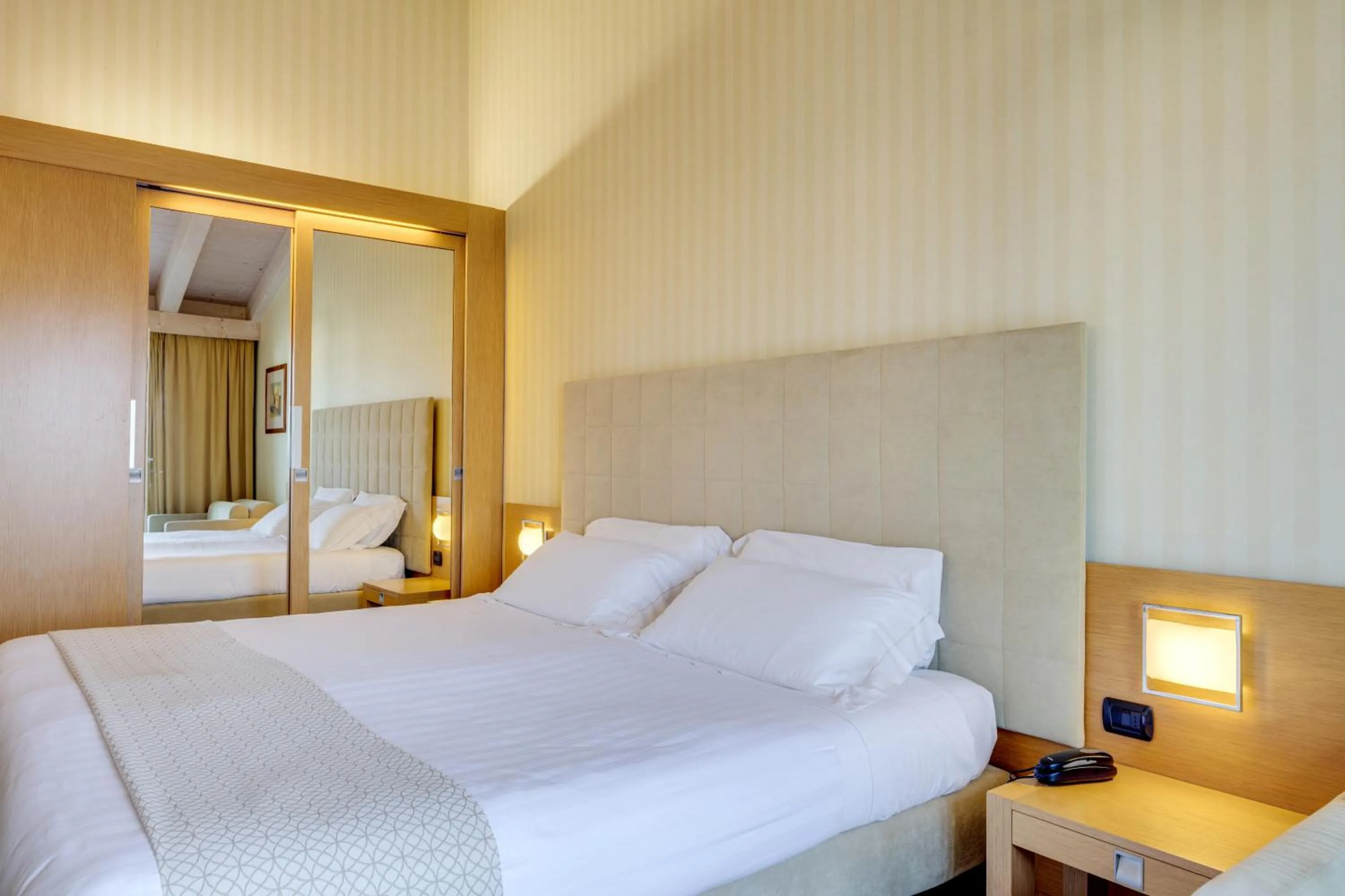 Photo of the whole room, Bed in Hotel Caesius Thermae & Spa Resort