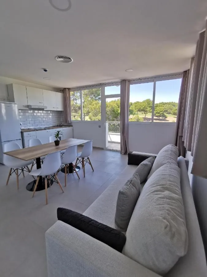 Villamartin Hotel GHB