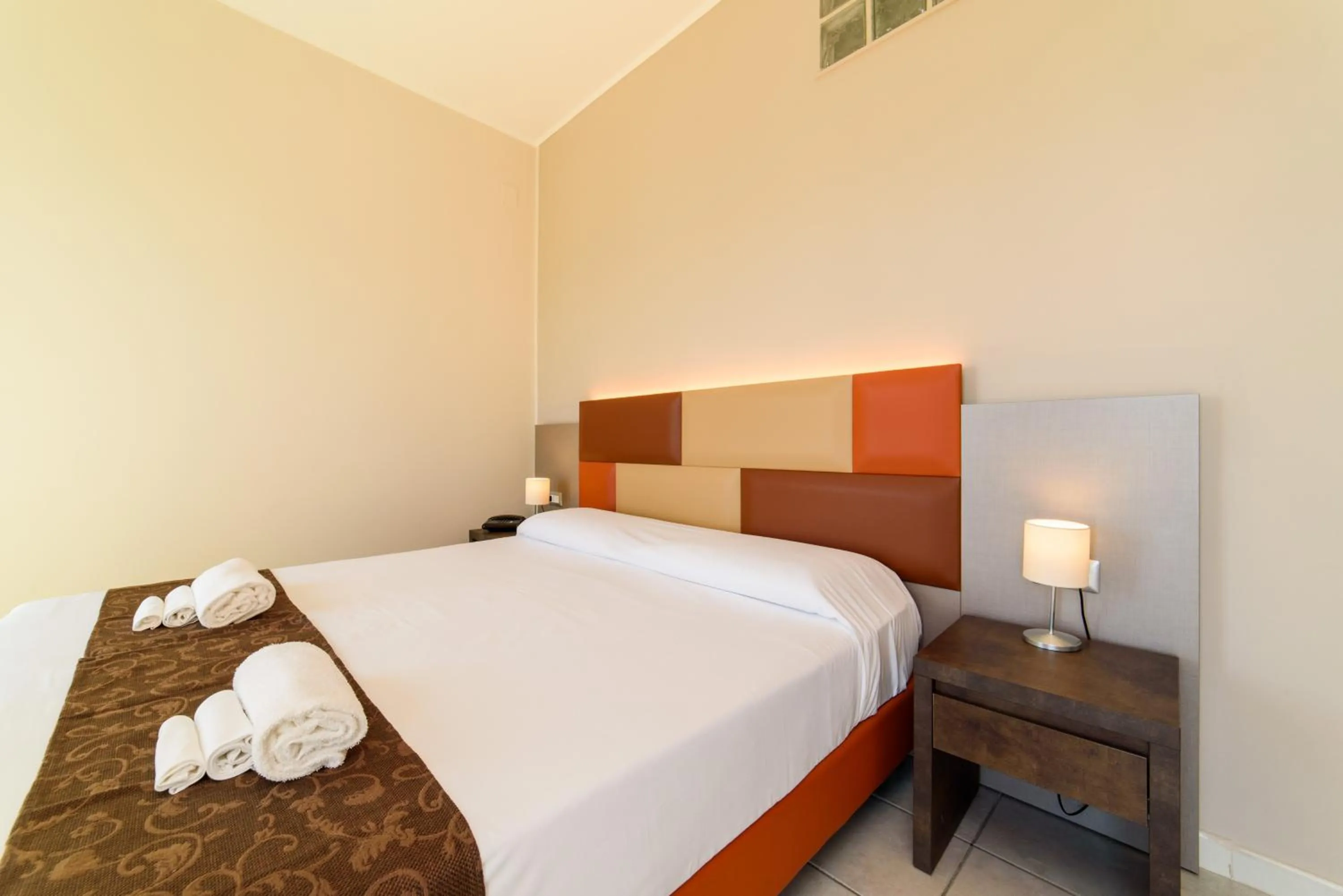 Bed in Hotel Tirreno