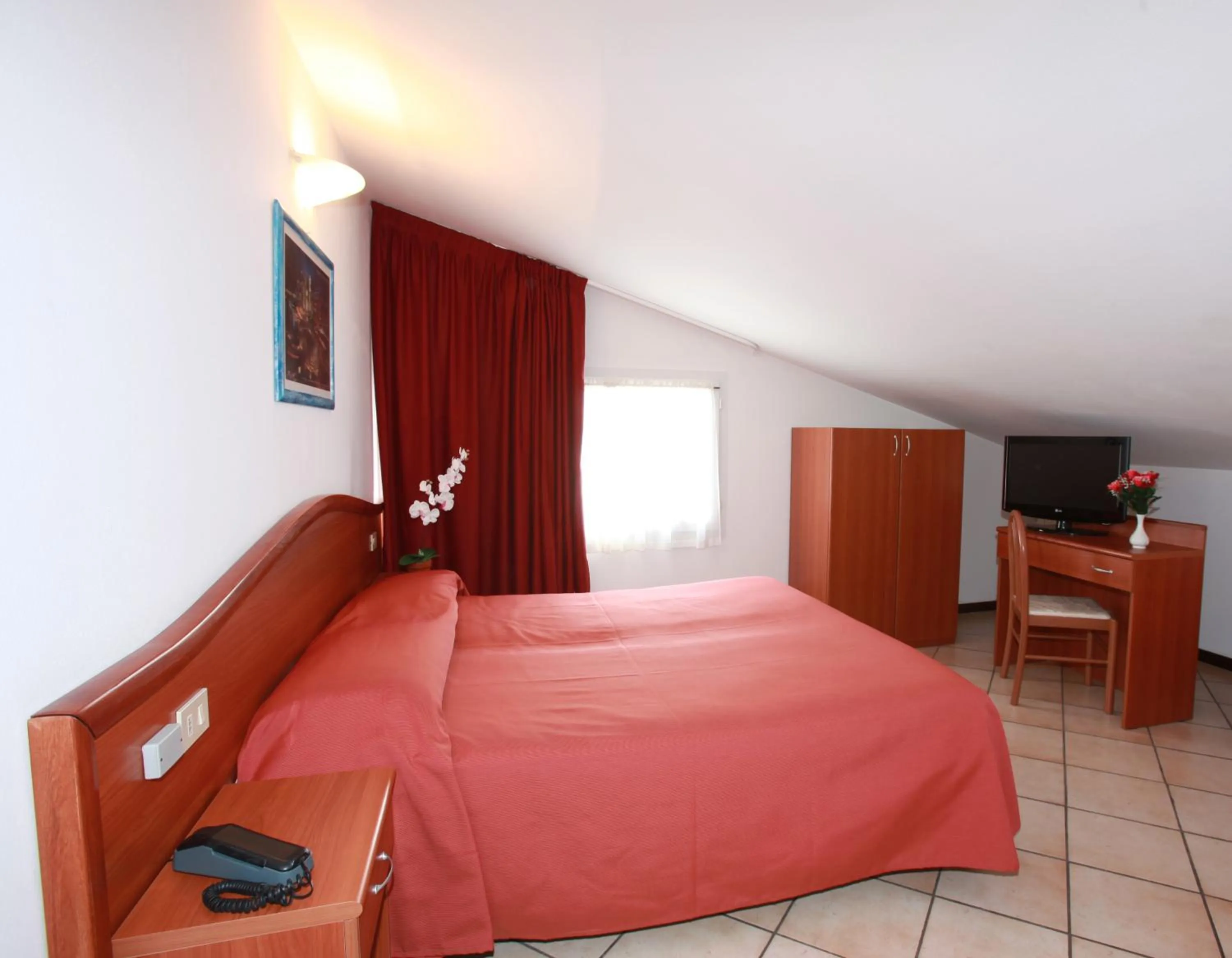 Photo of the whole room, Bed in Hotel Storione