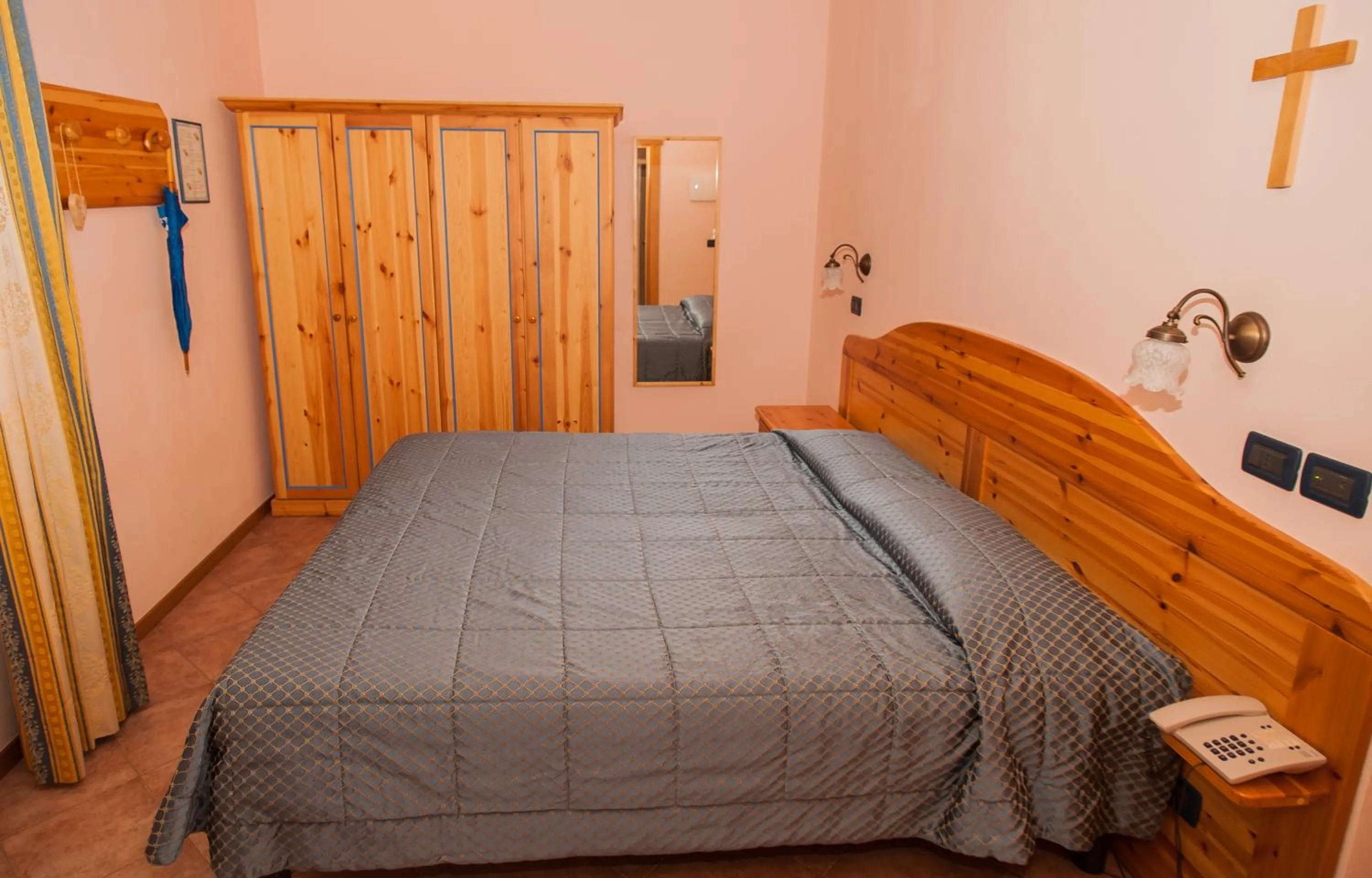 Bed in Hotel Vittoria