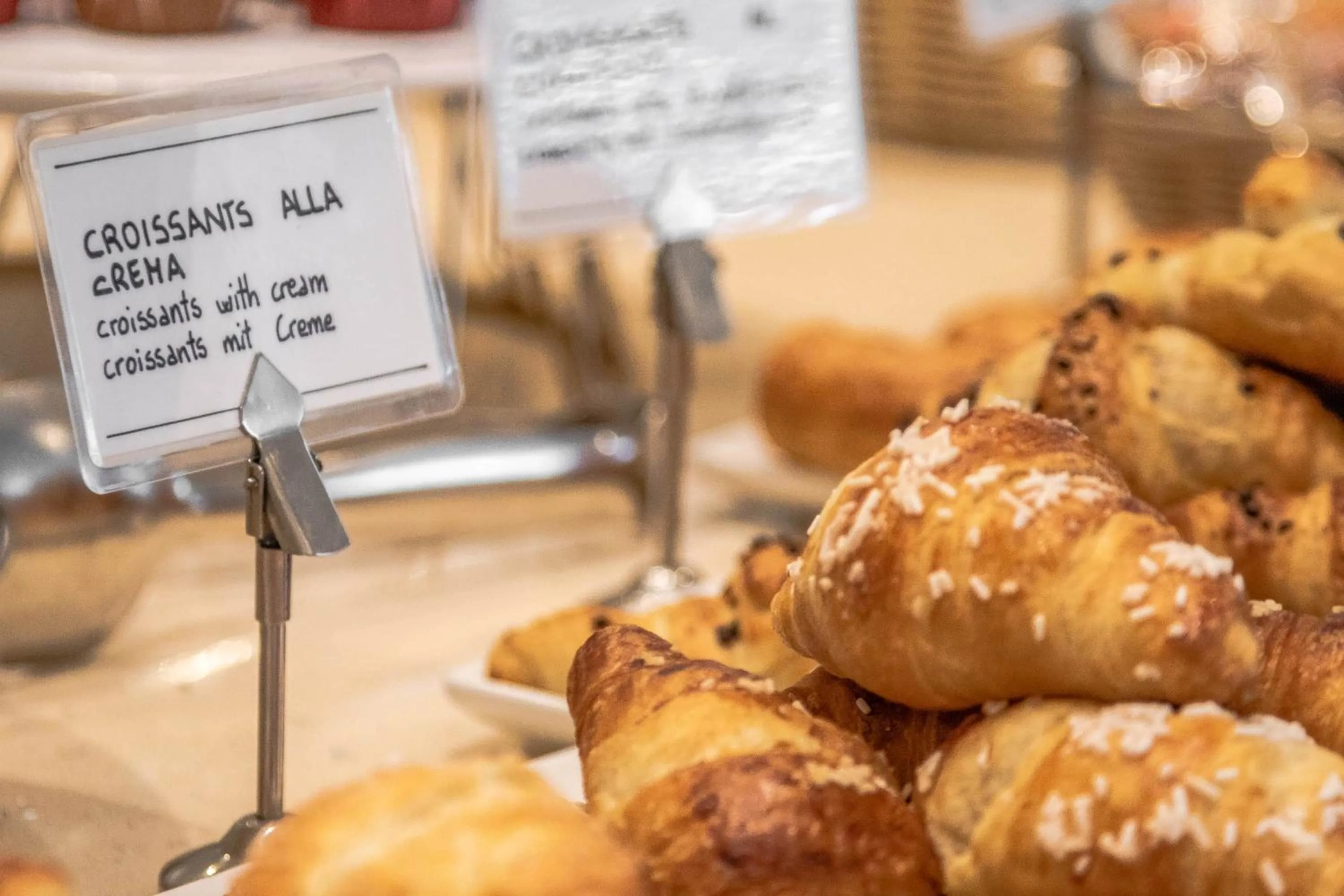 Breakfast in Hotel Gardenia