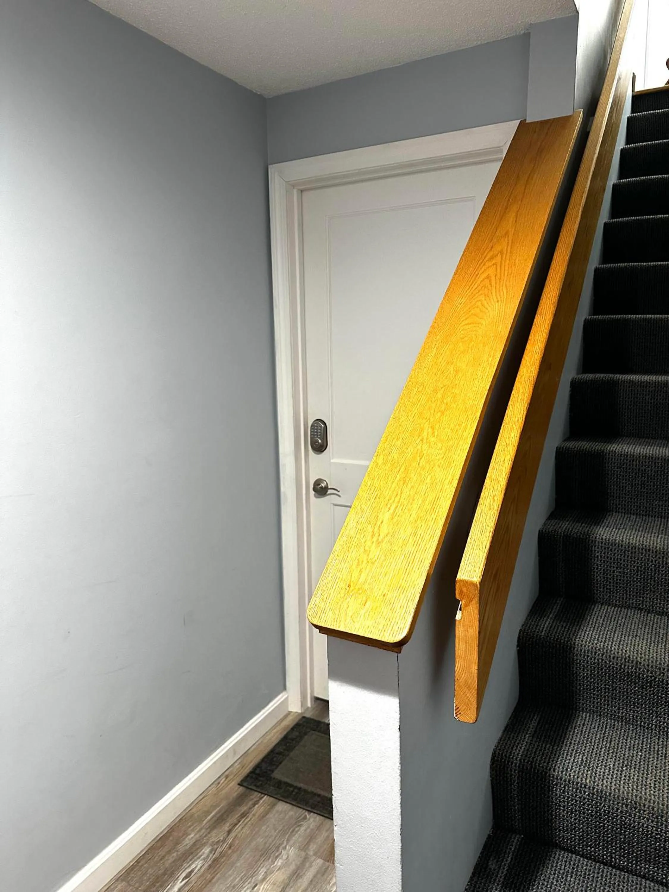 Facade/entrance in White Mountains Getaway with amazing views!