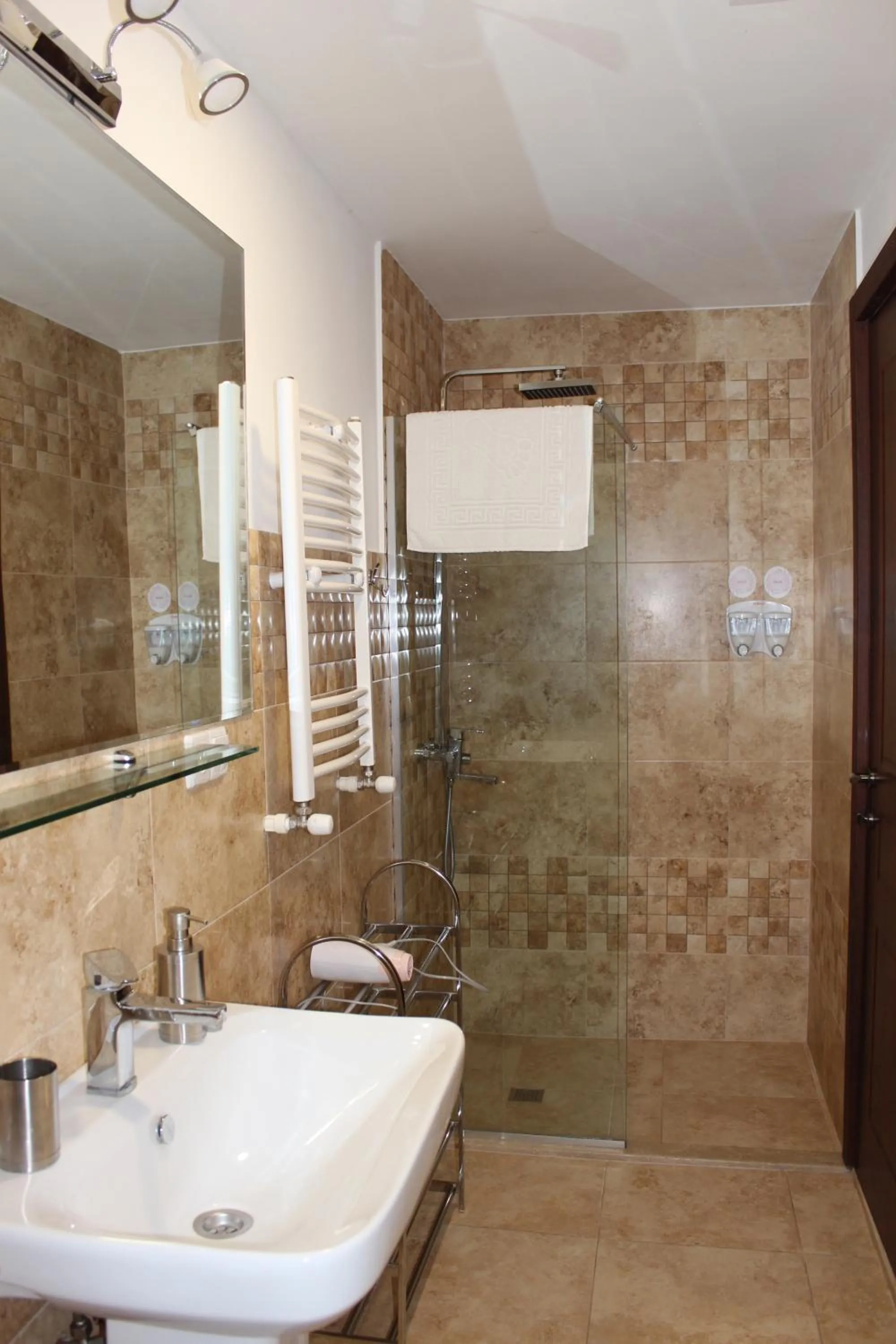 Shower in Villa Vitis