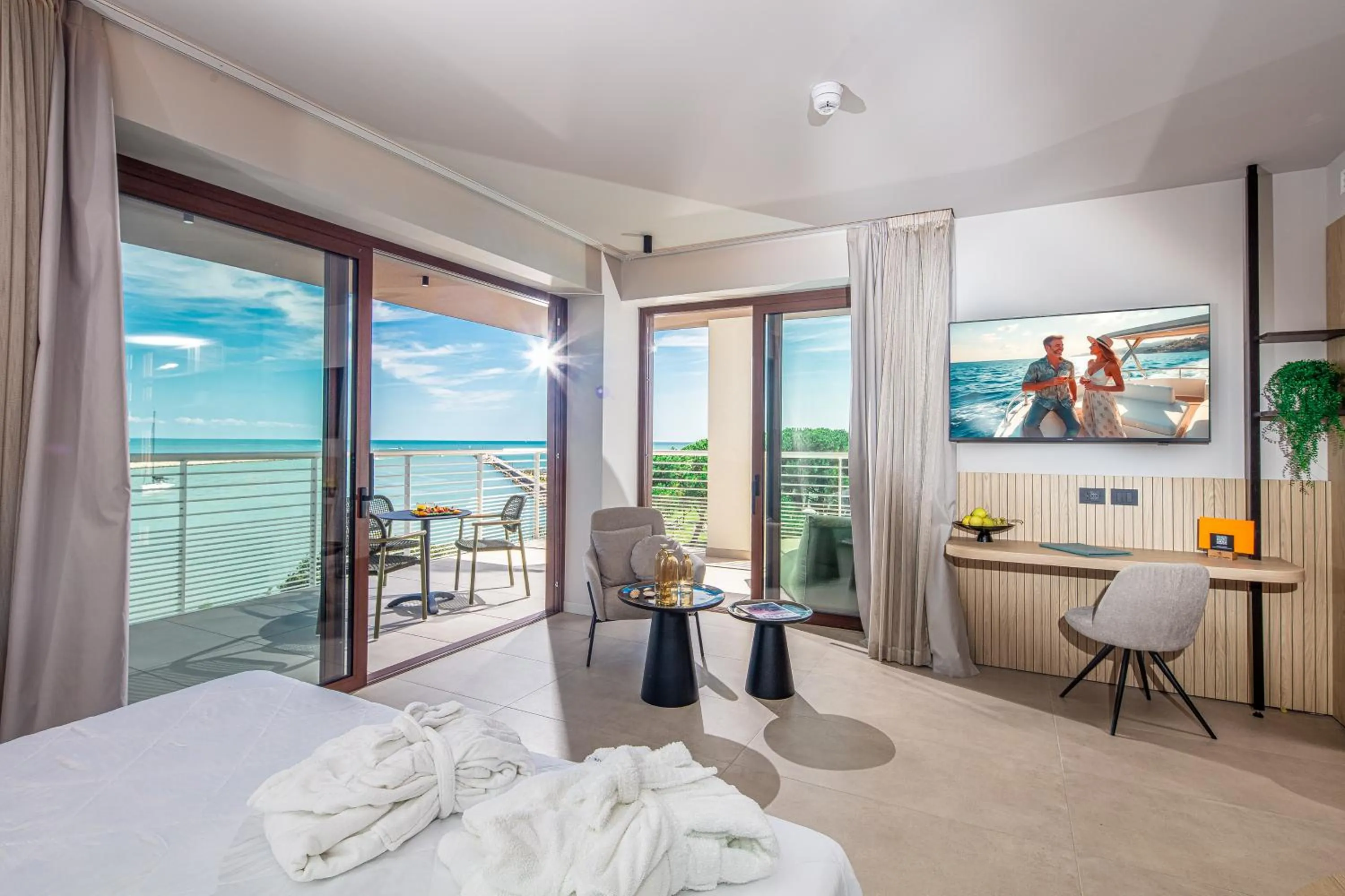 Property building, Bed in Hotel San Giorgio Resort 4S