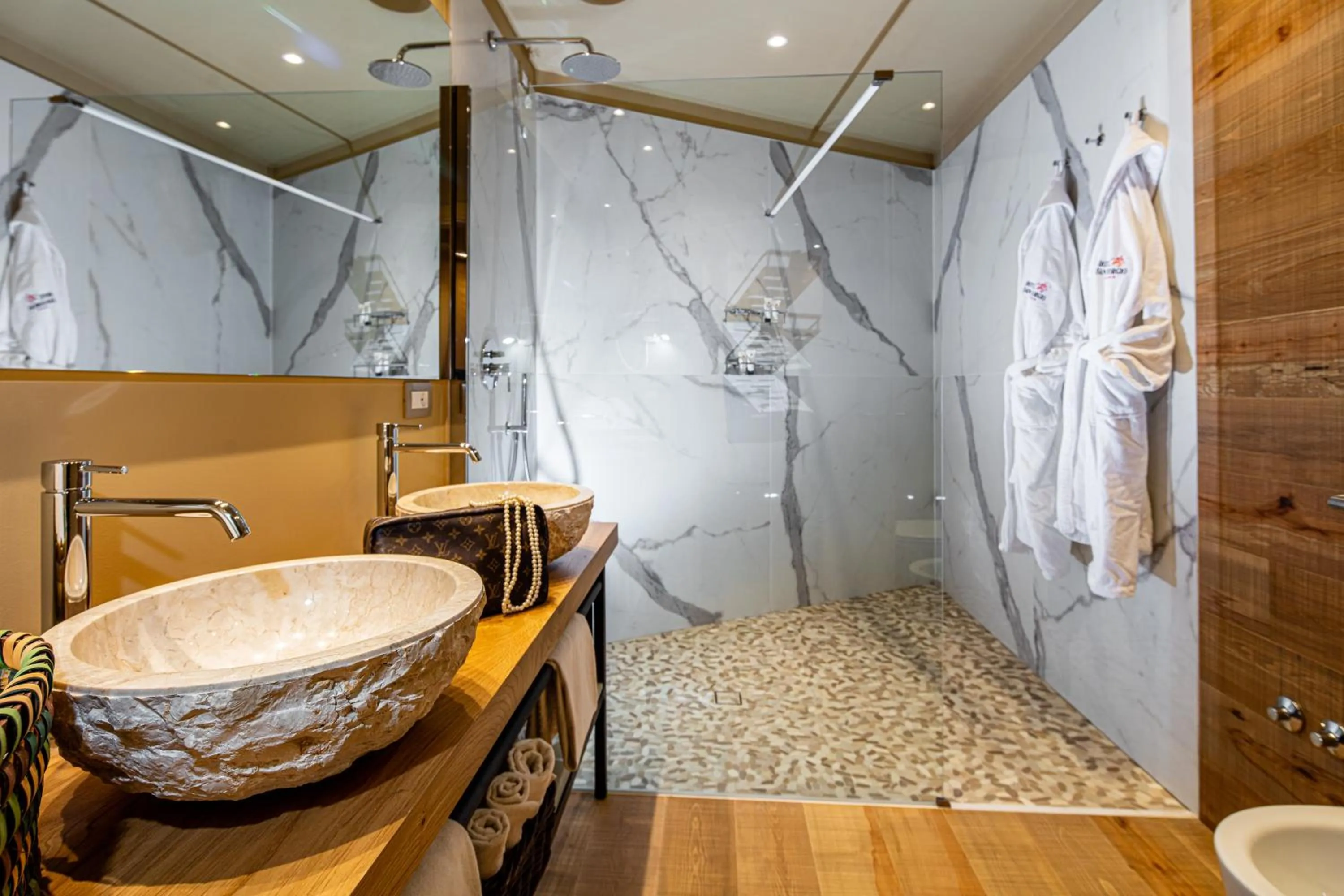 Shower in Hotel San Giorgio Resort 4S