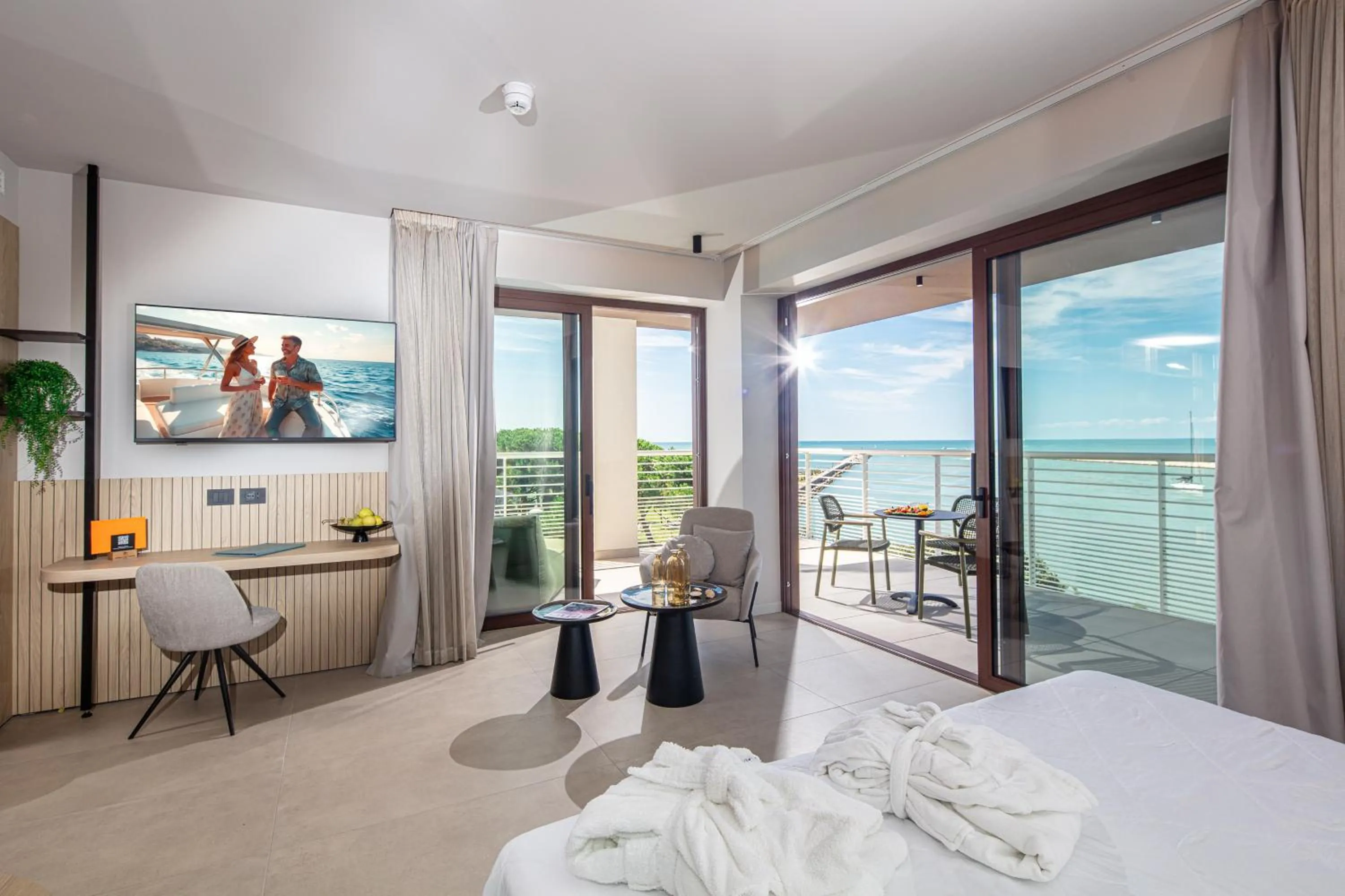 Property building, Bed in Hotel San Giorgio Resort 4S