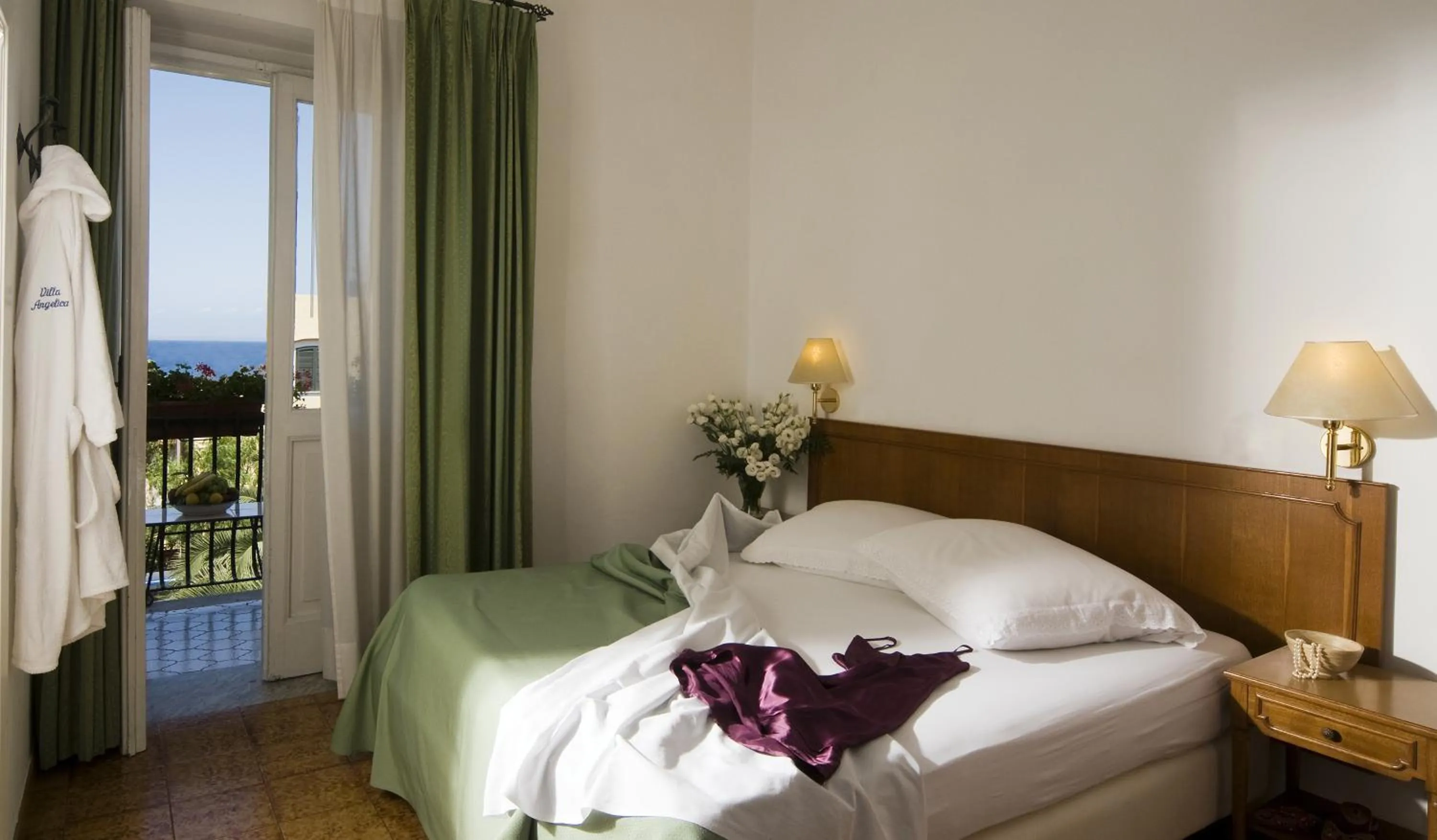 Bed in Hotel Villa Angelica