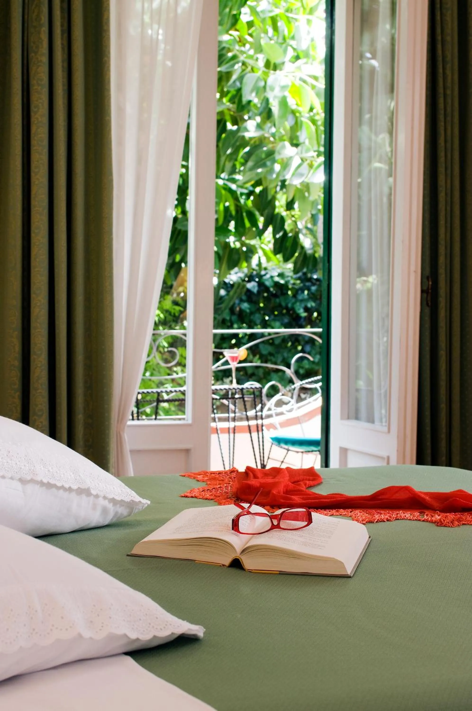 Bed in Hotel Villa Angelica