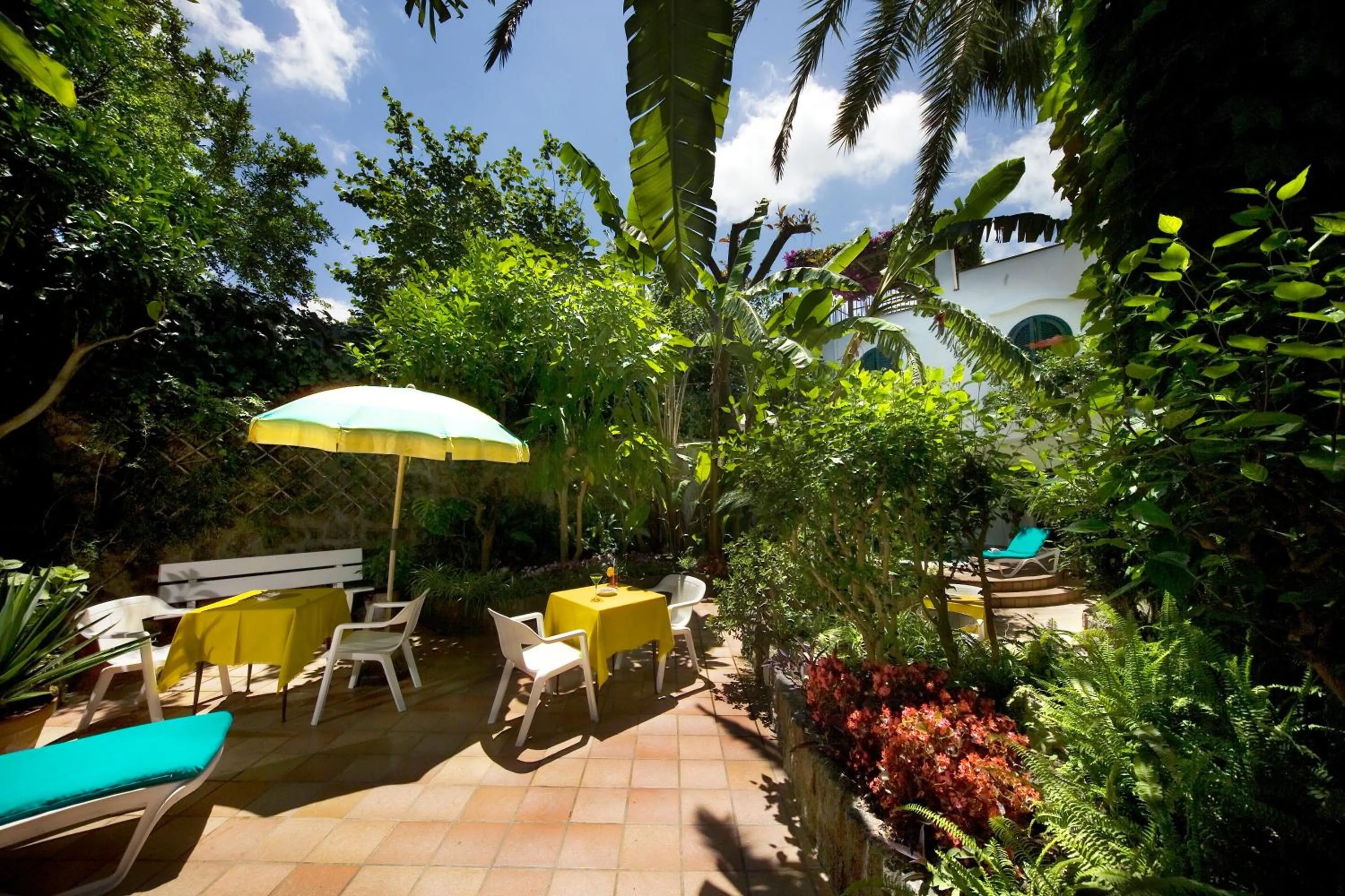 Patio in Hotel Villa Angelica