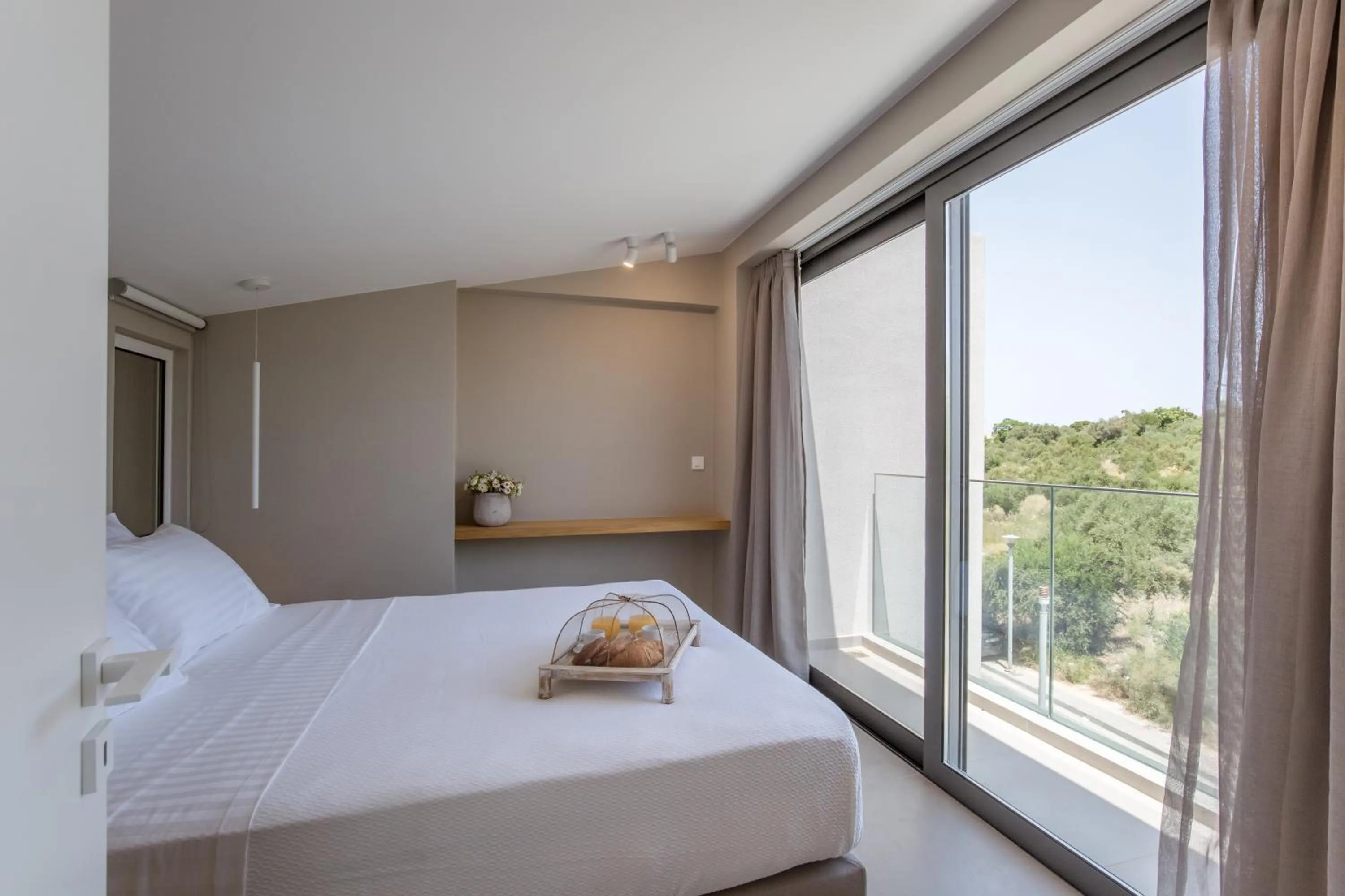 Bedroom, Bed in Noemie Luxury Suites