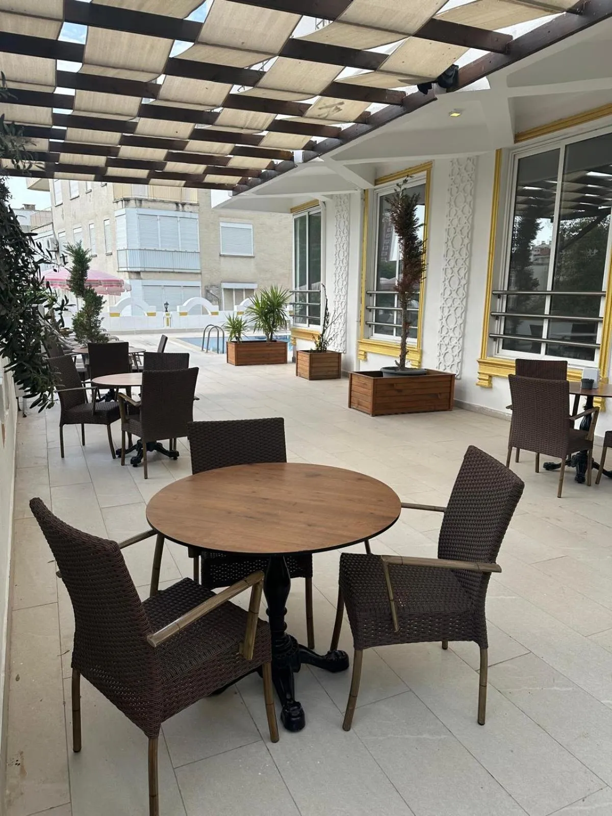 Day in DIONISUS LARA