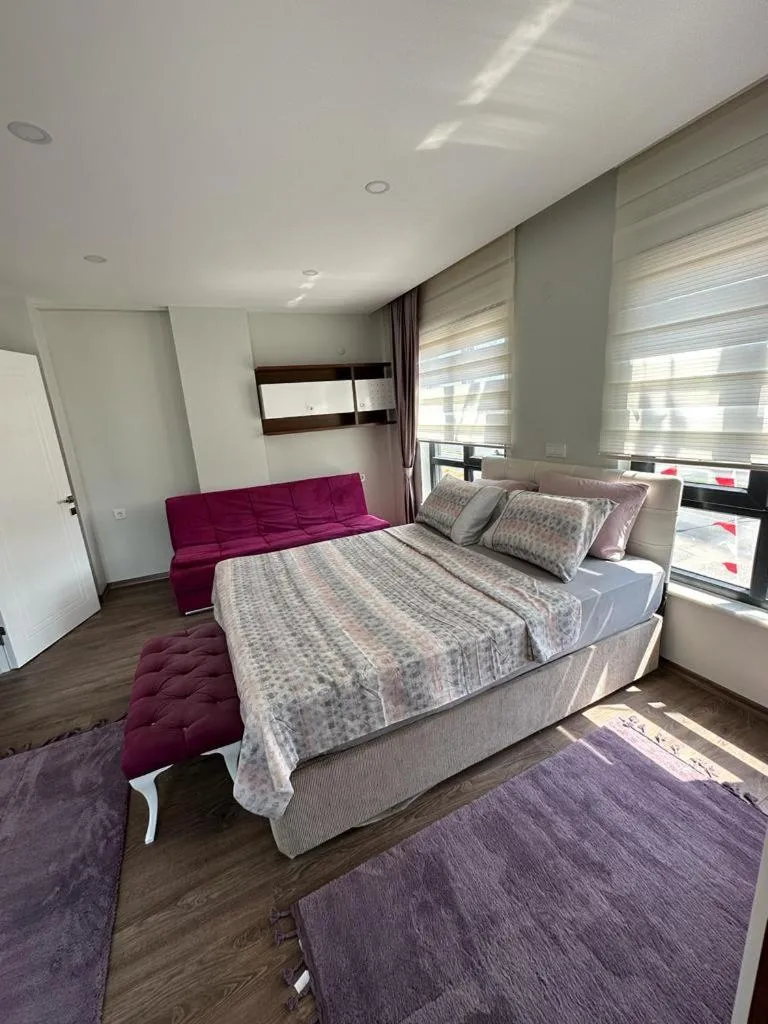 Bed in DIONISUS LARA