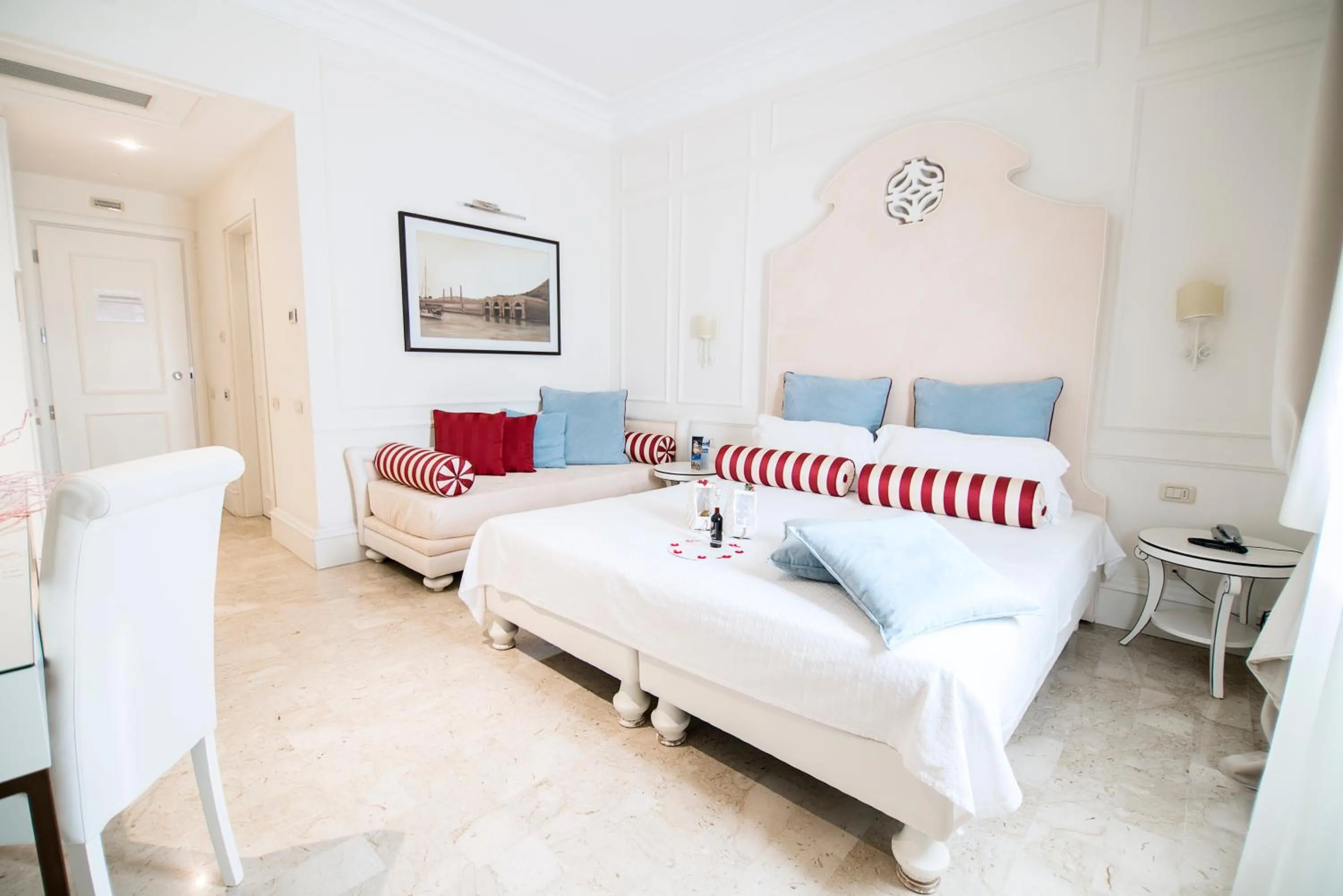 Photo of the whole room, Bed in Hotel Baglio Basile