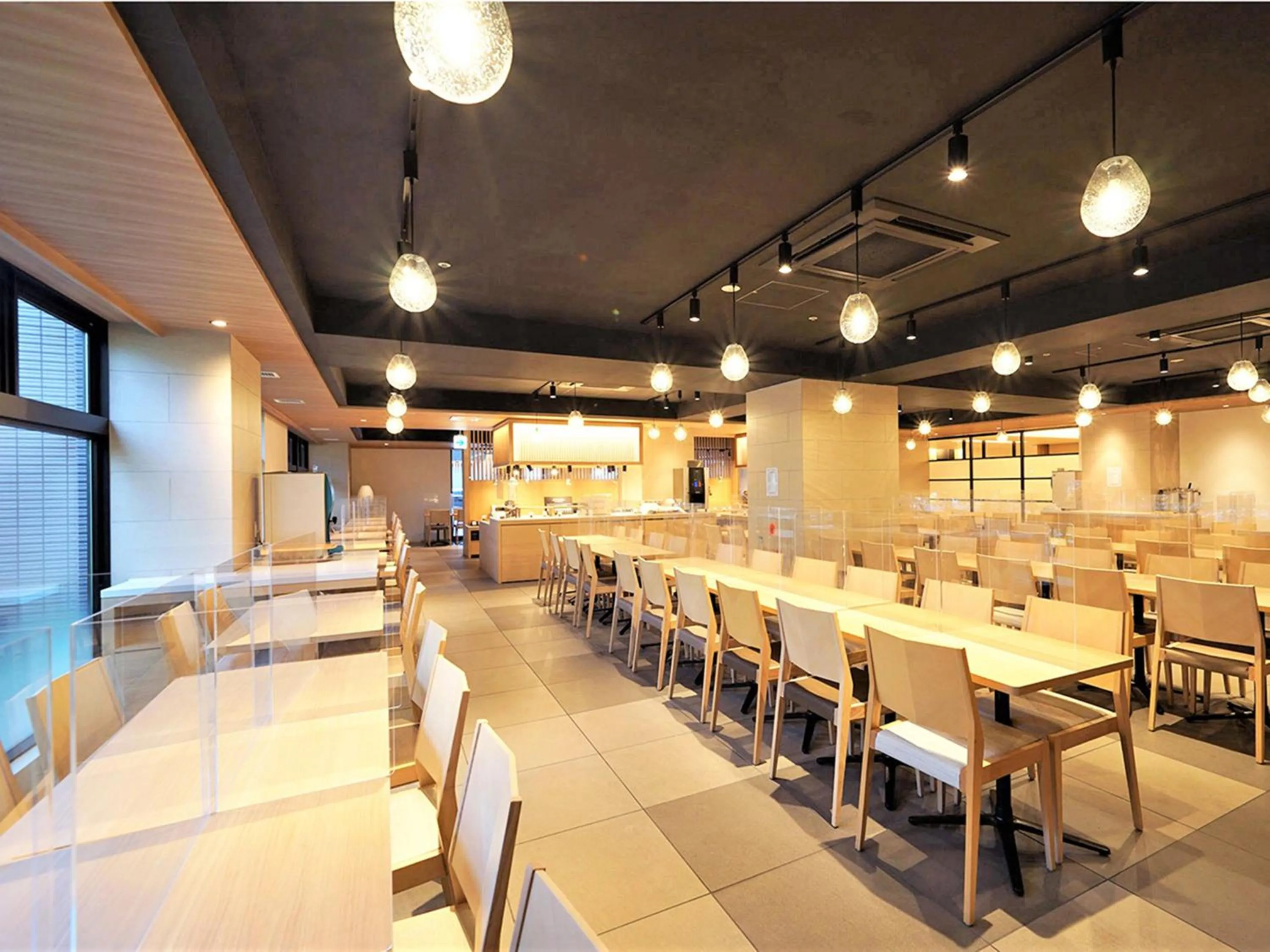 Restaurant/places to eat in CHISUN PREMIUM Kyoto Kujo