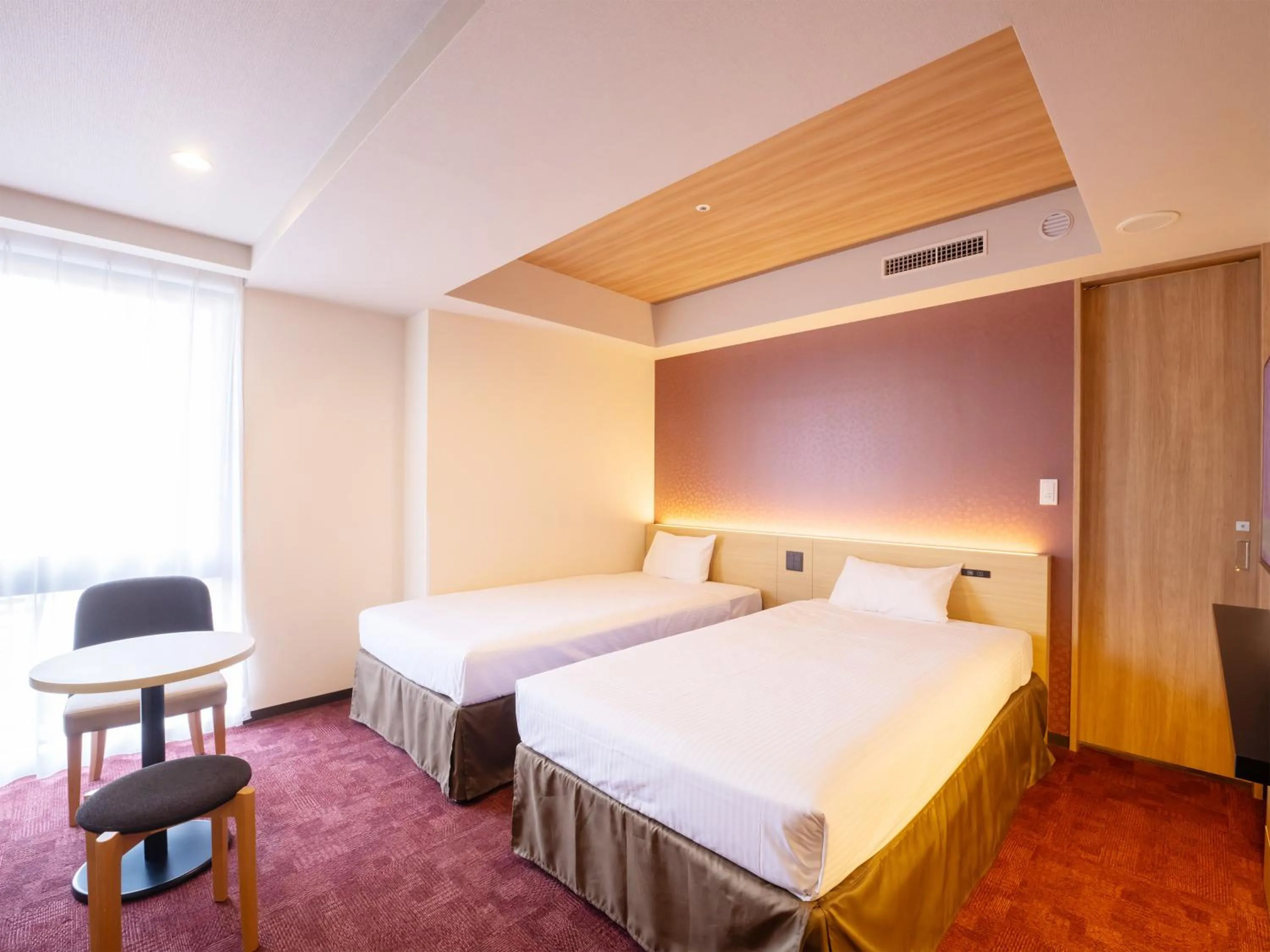Photo of the whole room, Bed in CHISUN PREMIUM Kyoto Kujo