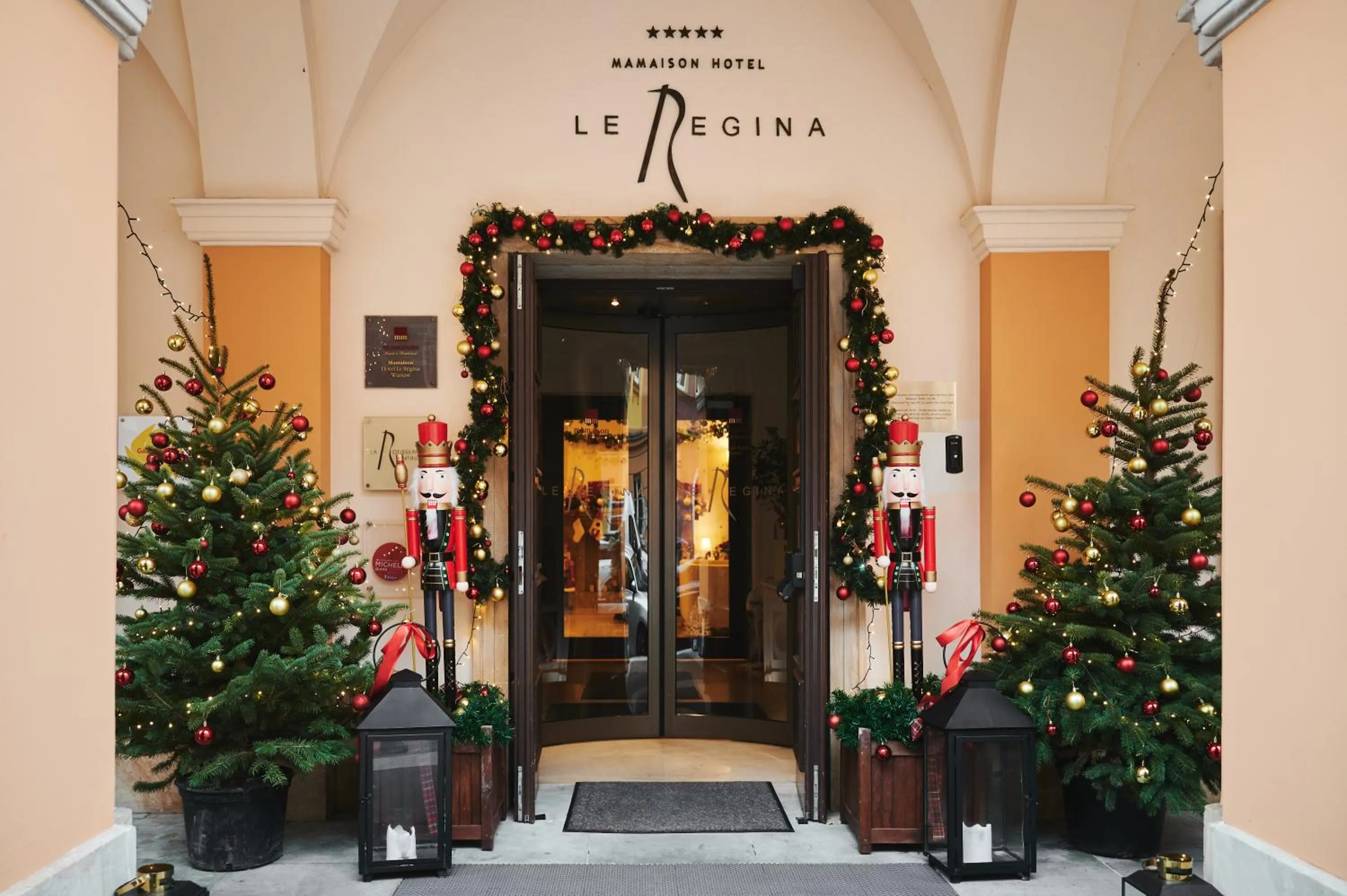 Facade/entrance in Mamaison Le Regina Boutique Hotel