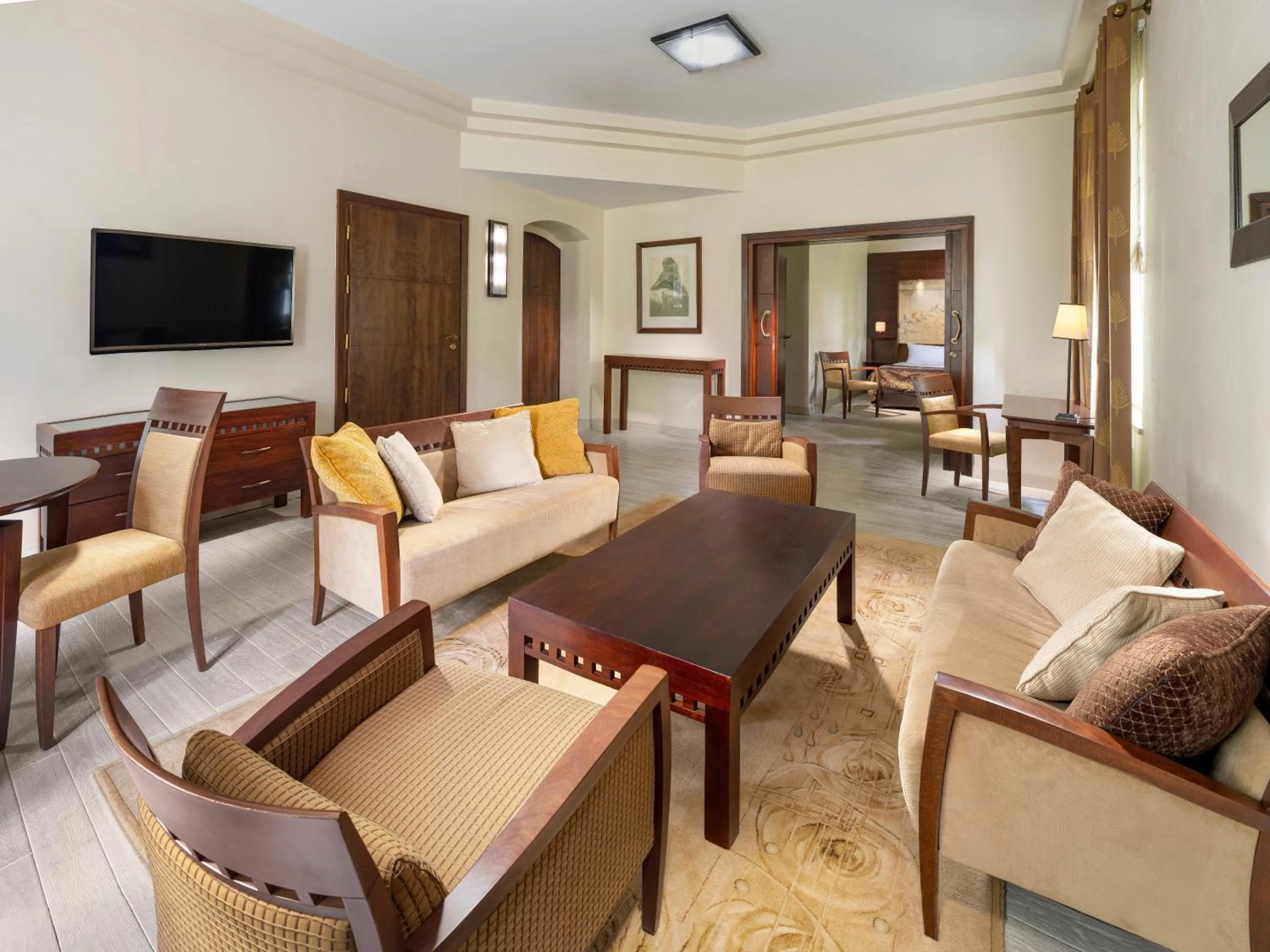 Living room in Mamaison Le Regina Boutique Hotel