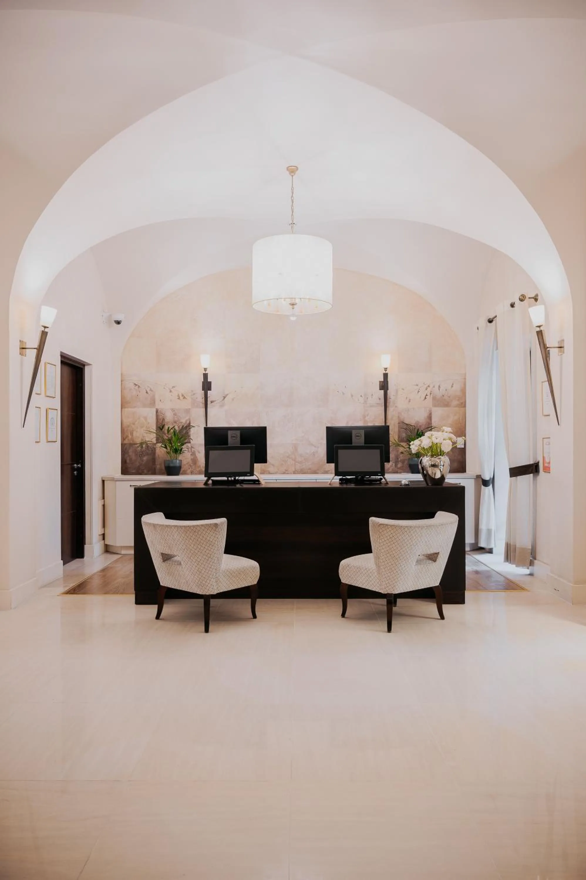 Lobby or reception in Mamaison Le Regina Boutique Hotel