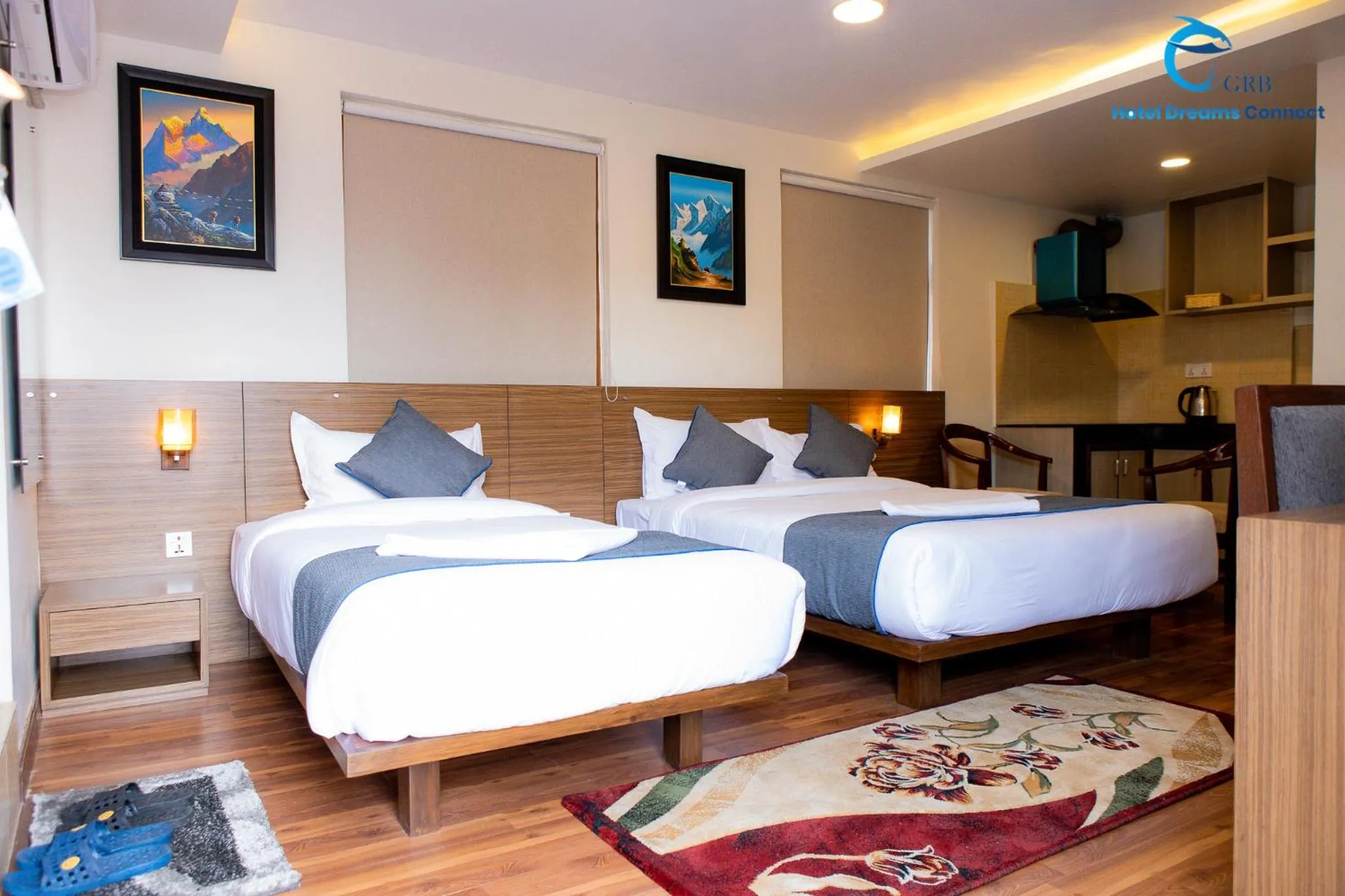Family Suite with Balcony in Hotel Dreams connect GRB