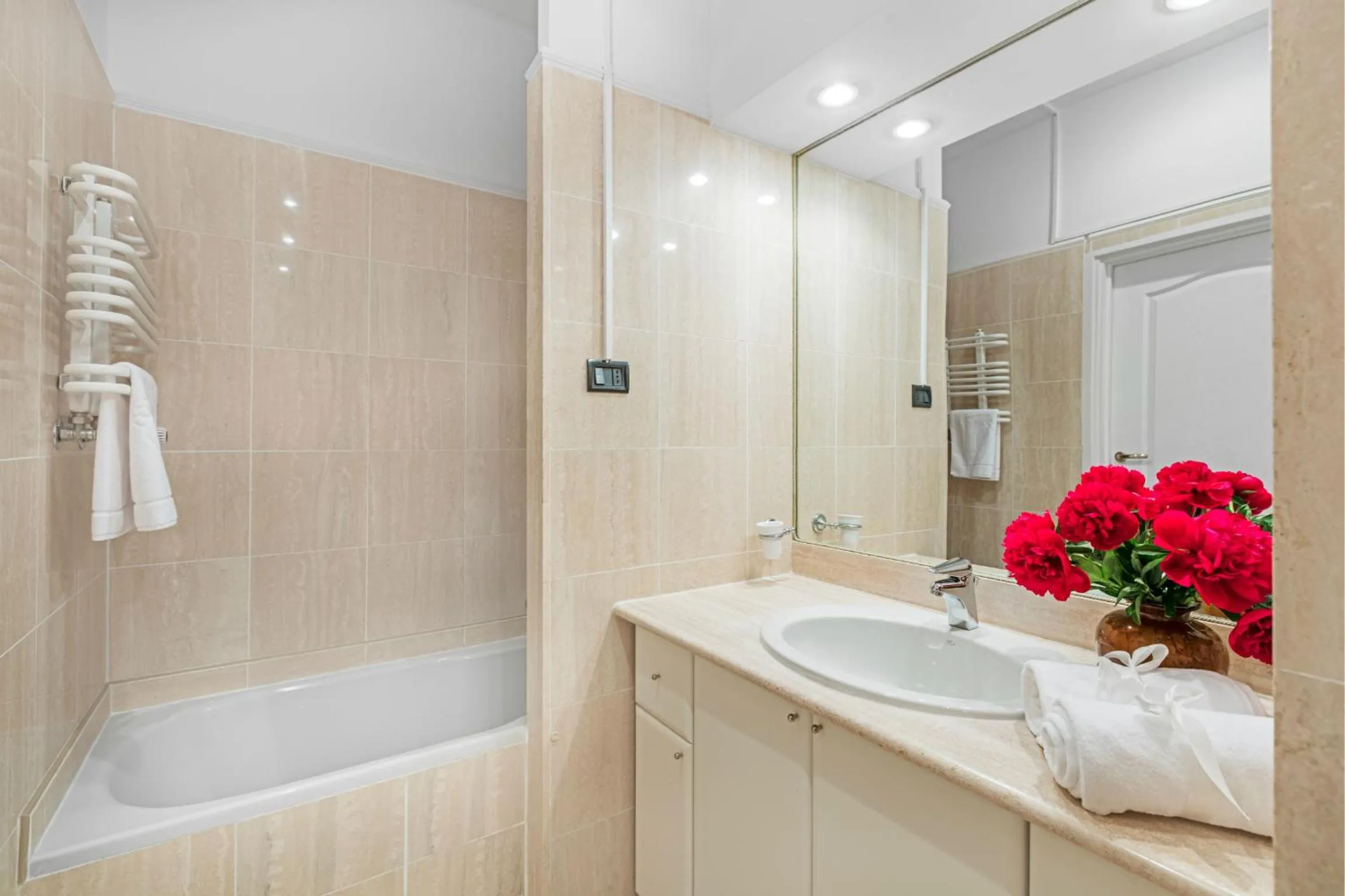 Toilet in Residence St. Andrew's Palace