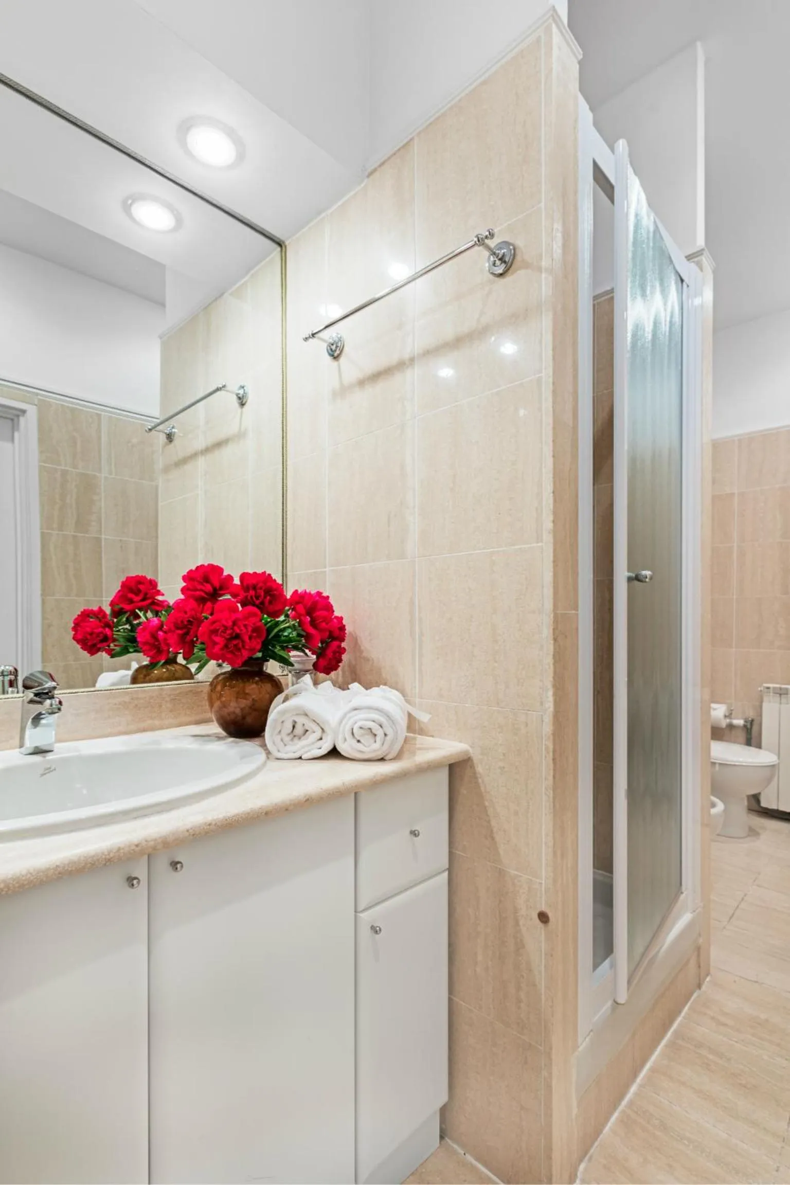 Shower in Residence St. Andrew's Palace