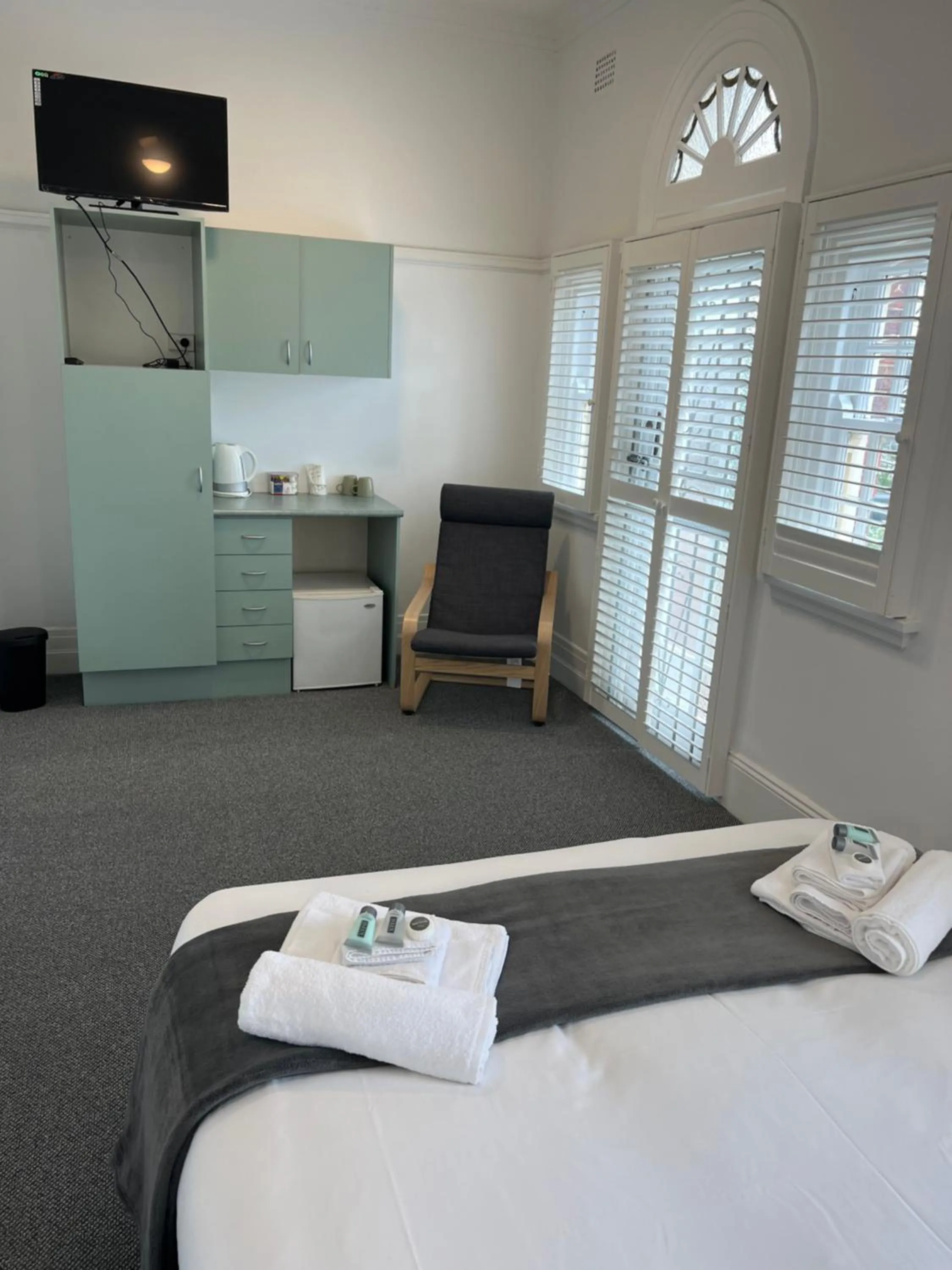 Bed in Hotel Concord