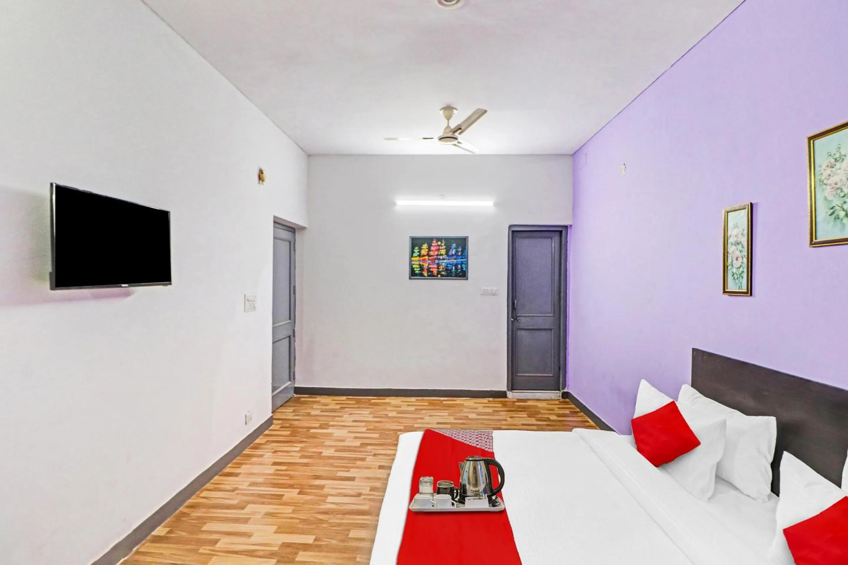 Bedroom in Hotel O Jps The Town