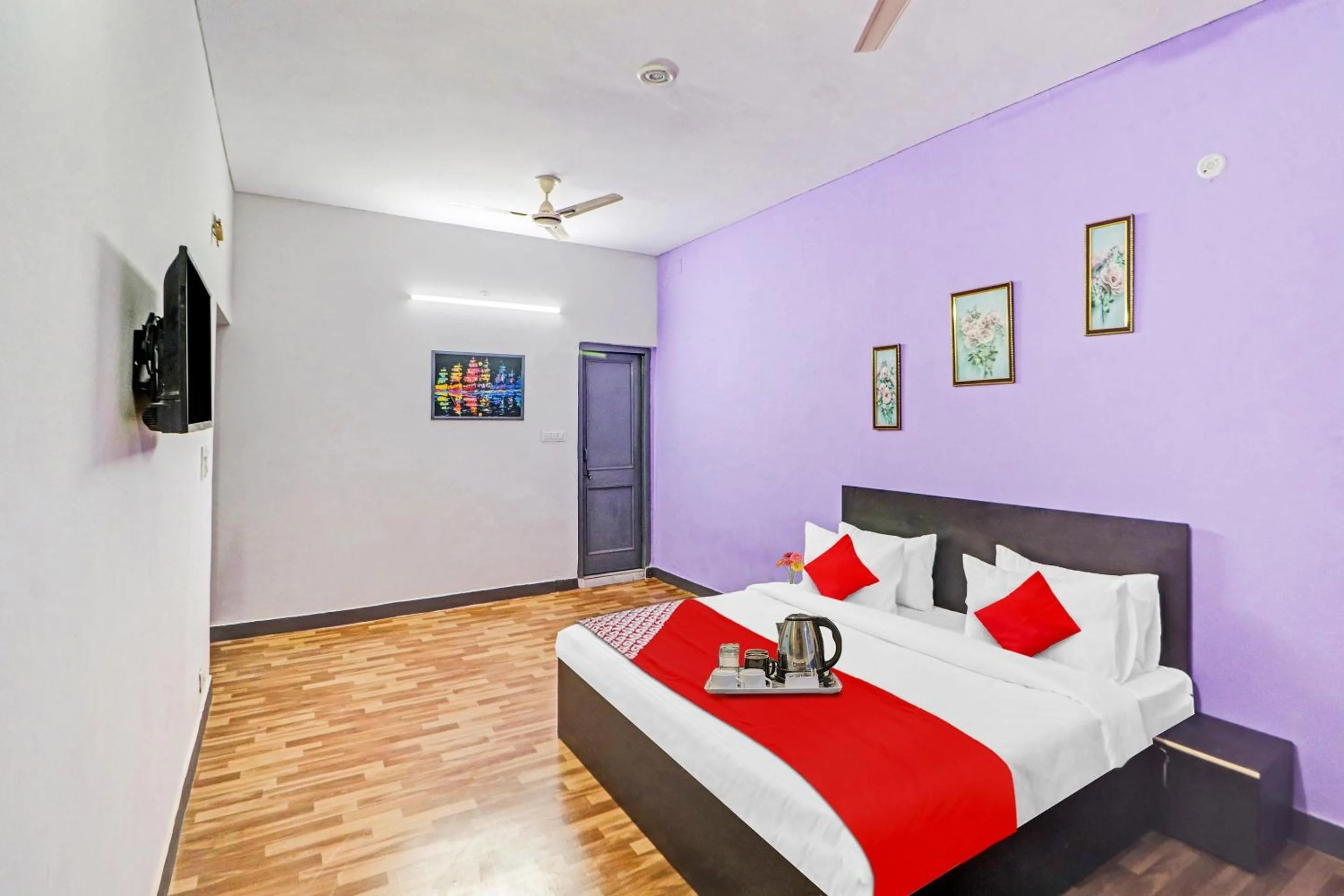 Bedroom, Bed in Hotel O Jps The Town