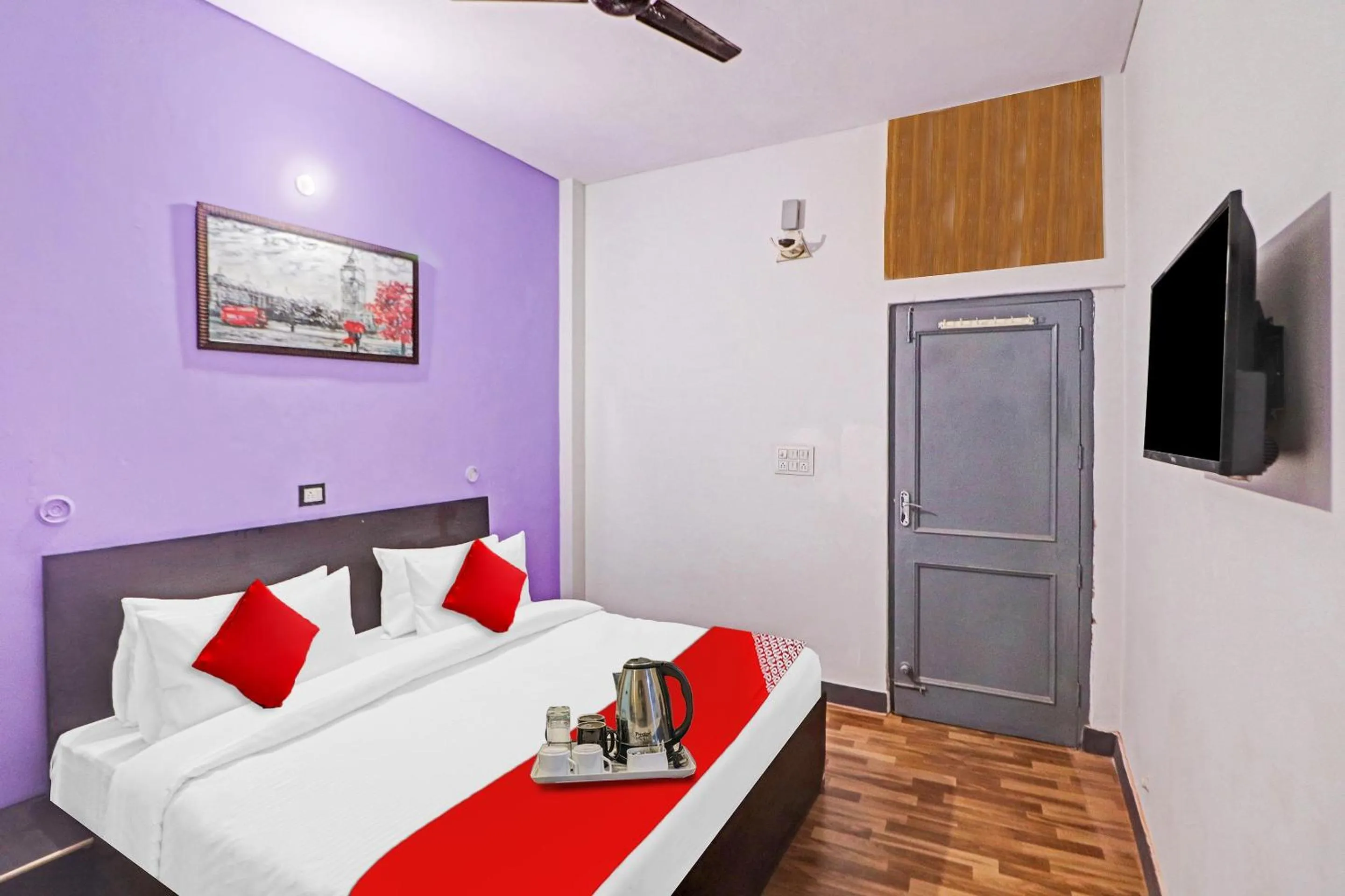 Facade/entrance, Bed in Hotel O Jps The Town